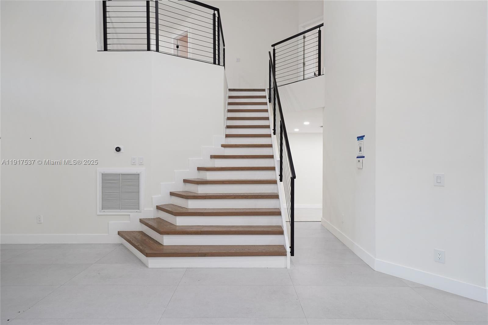 15658 SW 16th St Pembroke Pines, FL 33027