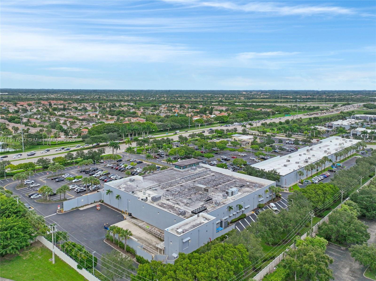 15658 SW 16th St Pembroke Pines, FL 33027