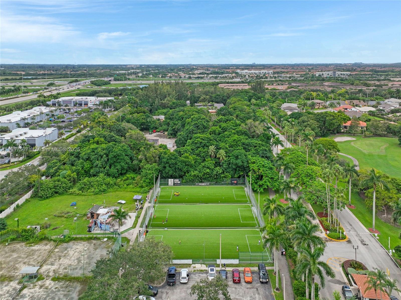 15658 SW 16th St Pembroke Pines, FL 33027