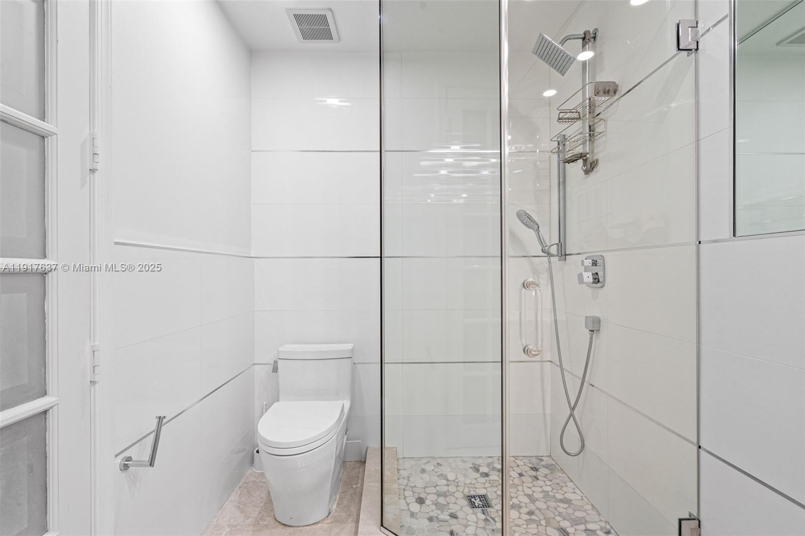 6124 Paradise Pt Dr #6124 Palmetto Bay, FL 33157