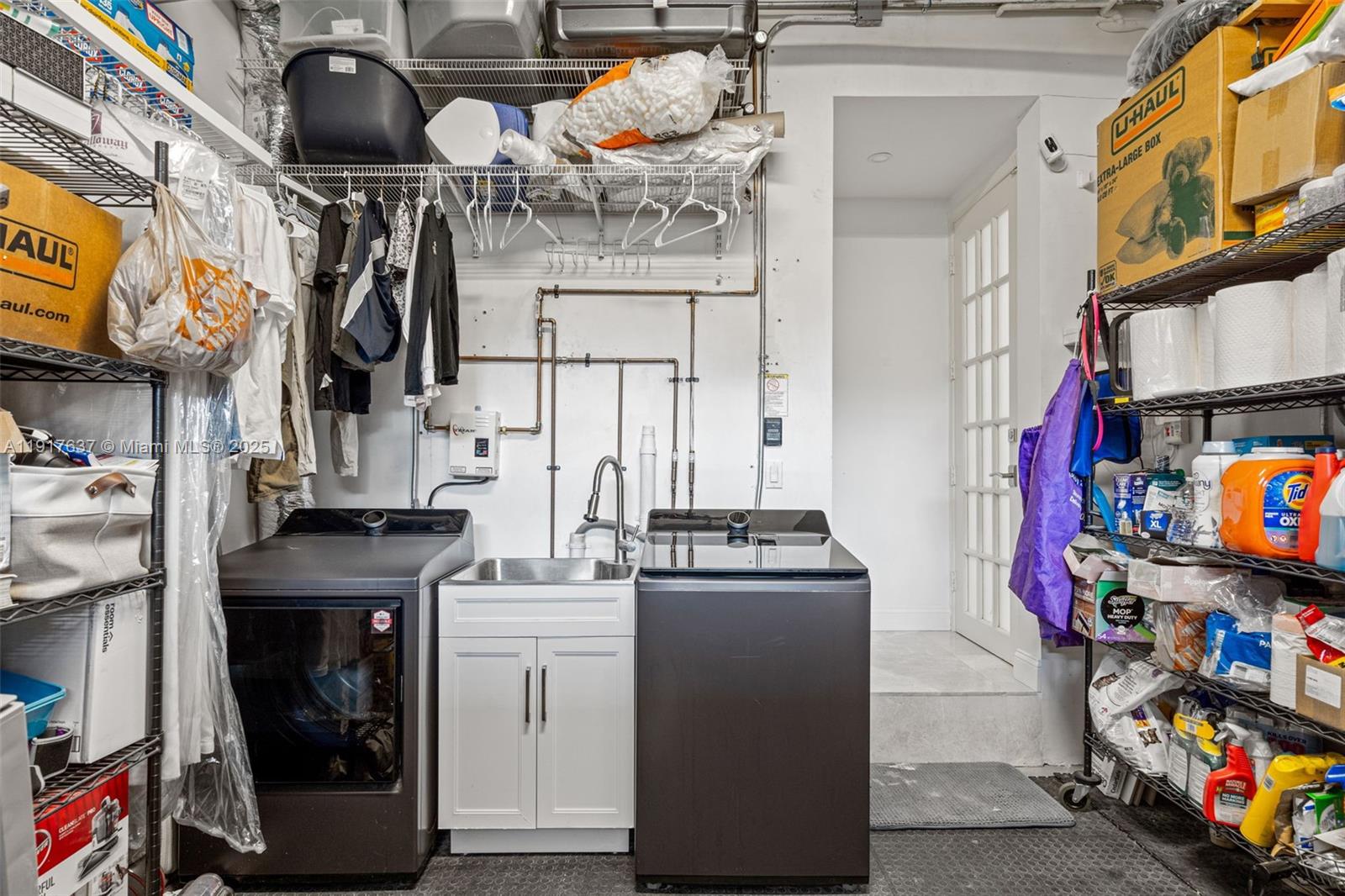 6124 Paradise Pt Dr #6124 Palmetto Bay, FL 33157