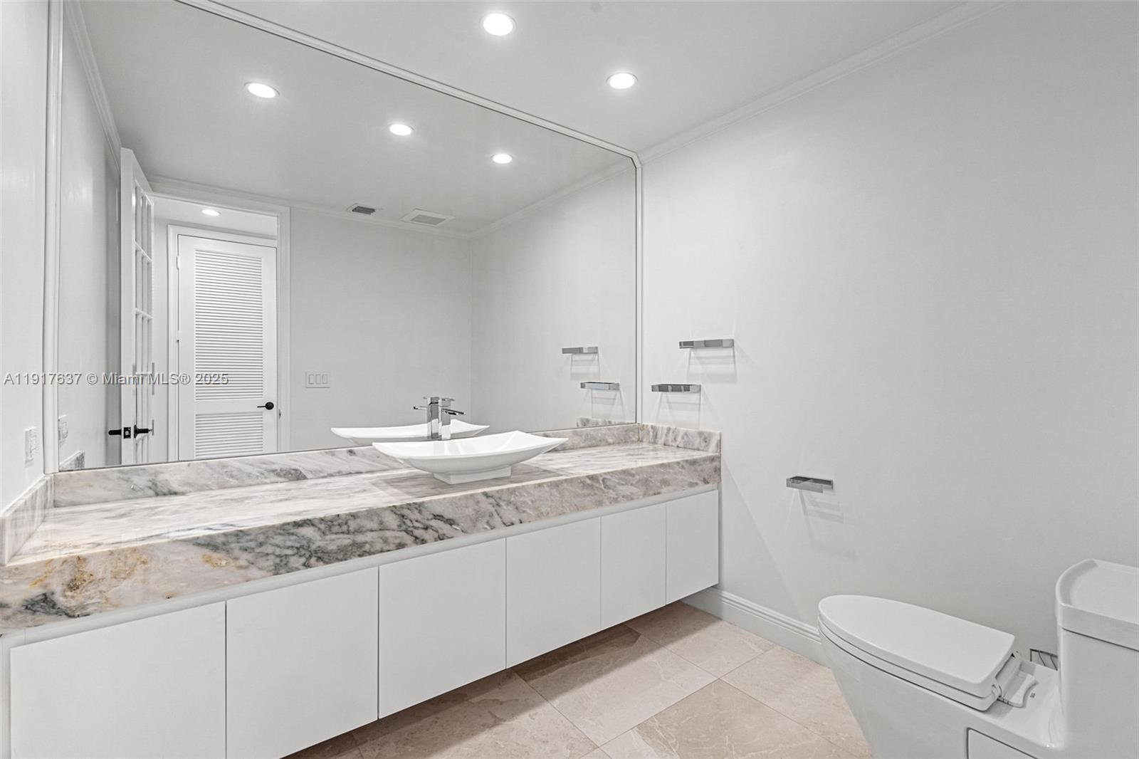 6124 Paradise Pt Dr #6124 Palmetto Bay, FL 33157