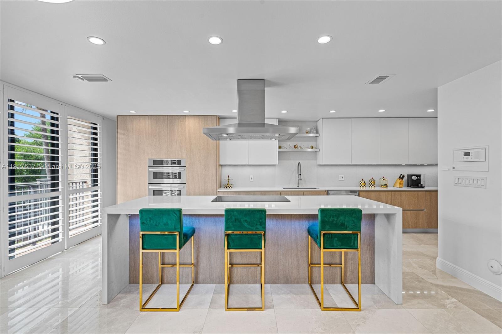 6124 Paradise Pt Dr #6124 Palmetto Bay, FL 33157