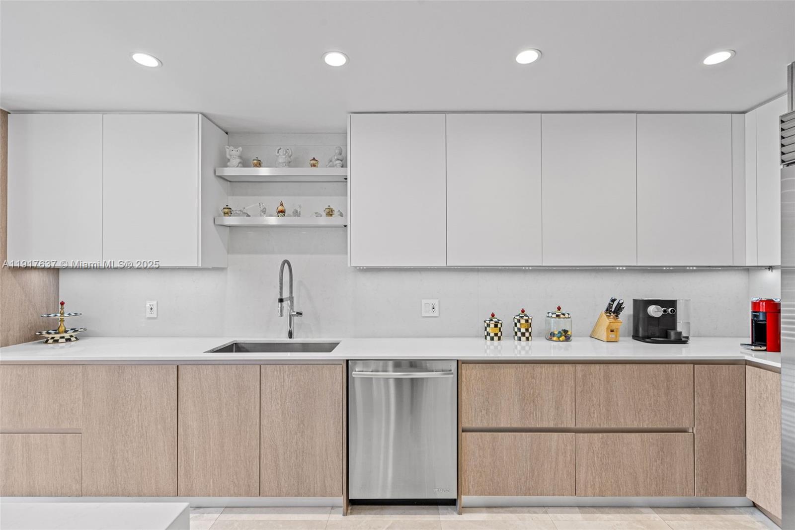 6124 Paradise Pt Dr #6124 Palmetto Bay, FL 33157