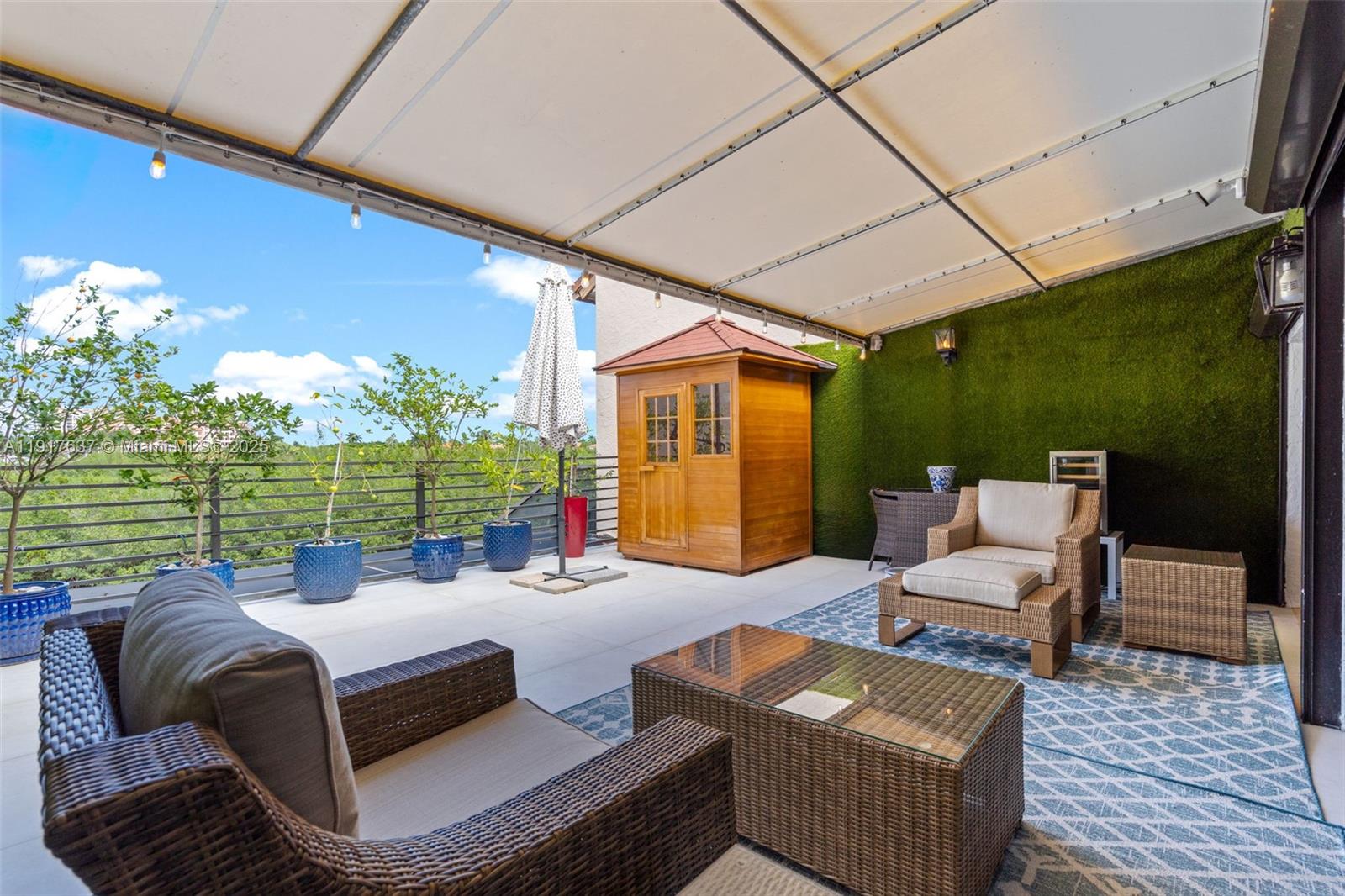 6124 Paradise Pt Dr #6124 Palmetto Bay, FL 33157