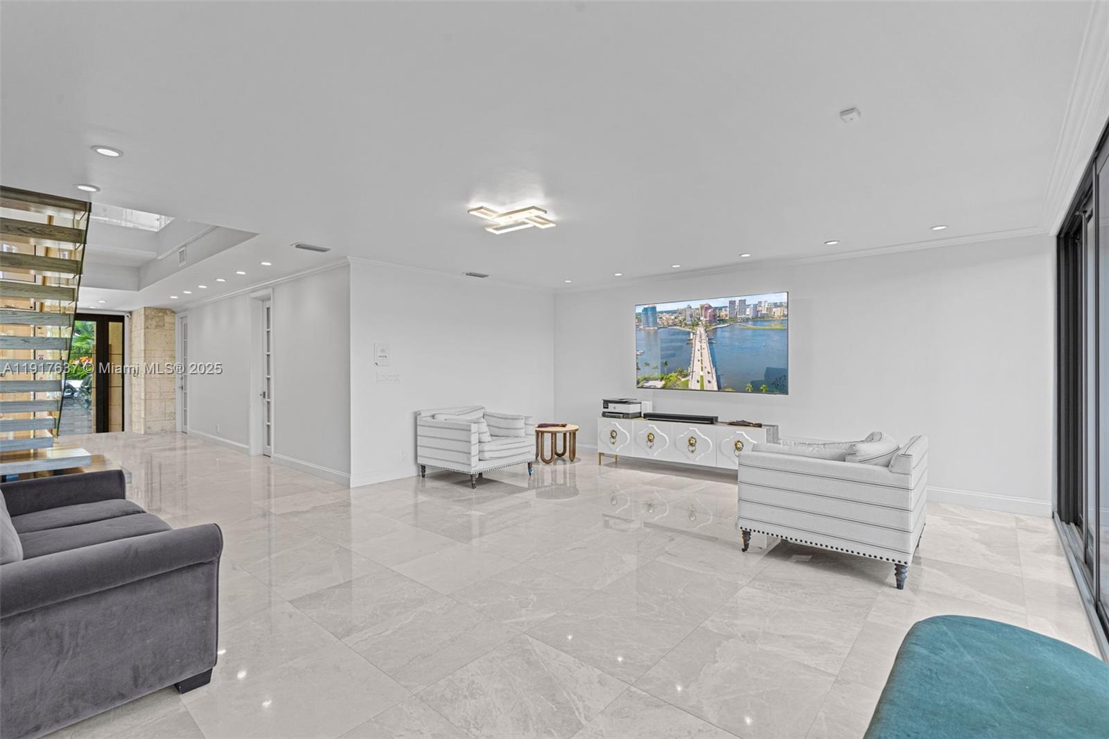 6124 Paradise Pt Dr #6124 Palmetto Bay, FL 33157