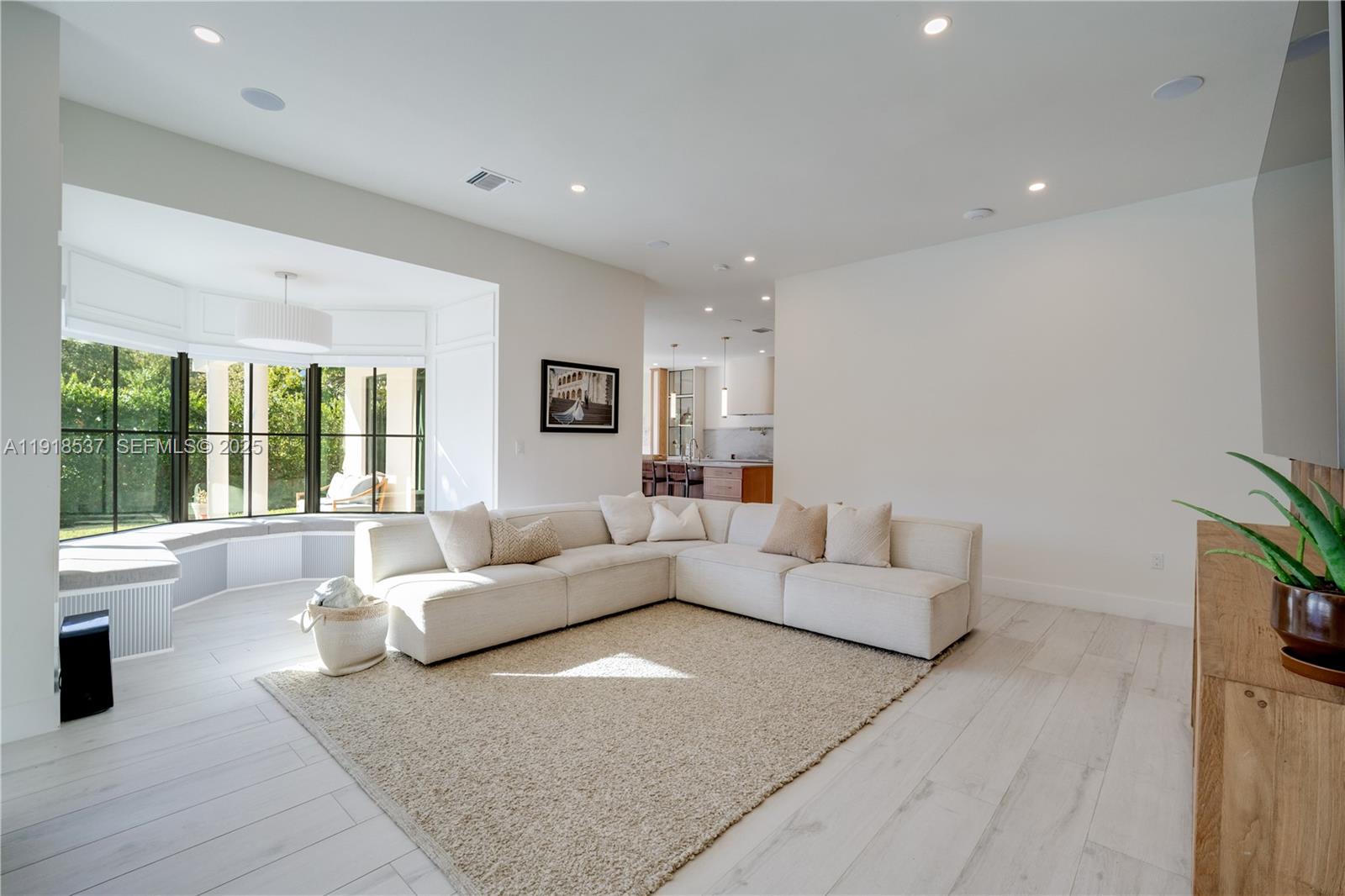 18326 SW 83rd Pl Palmetto Bay, FL 33157