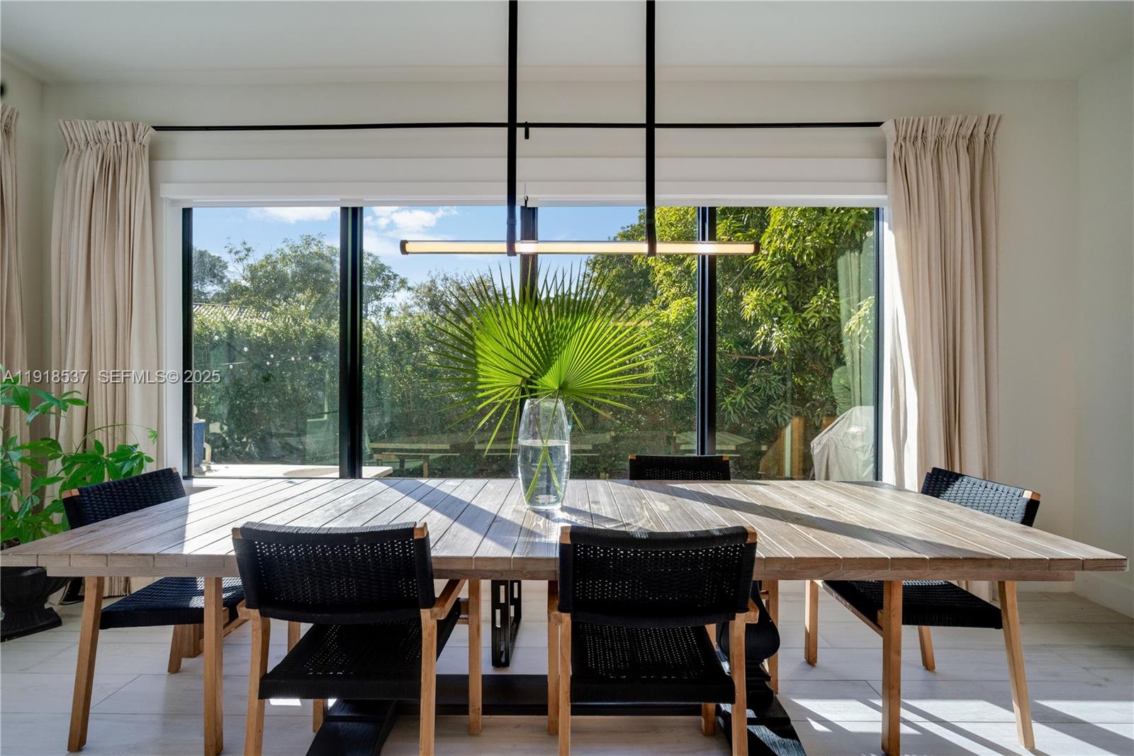 18326 SW 83rd Pl Palmetto Bay, FL 33157