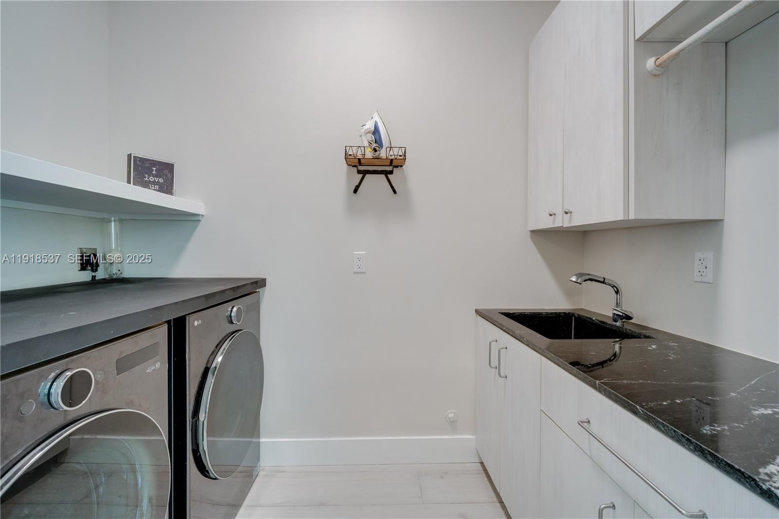 18326 SW 83rd Pl Palmetto Bay, FL 33157