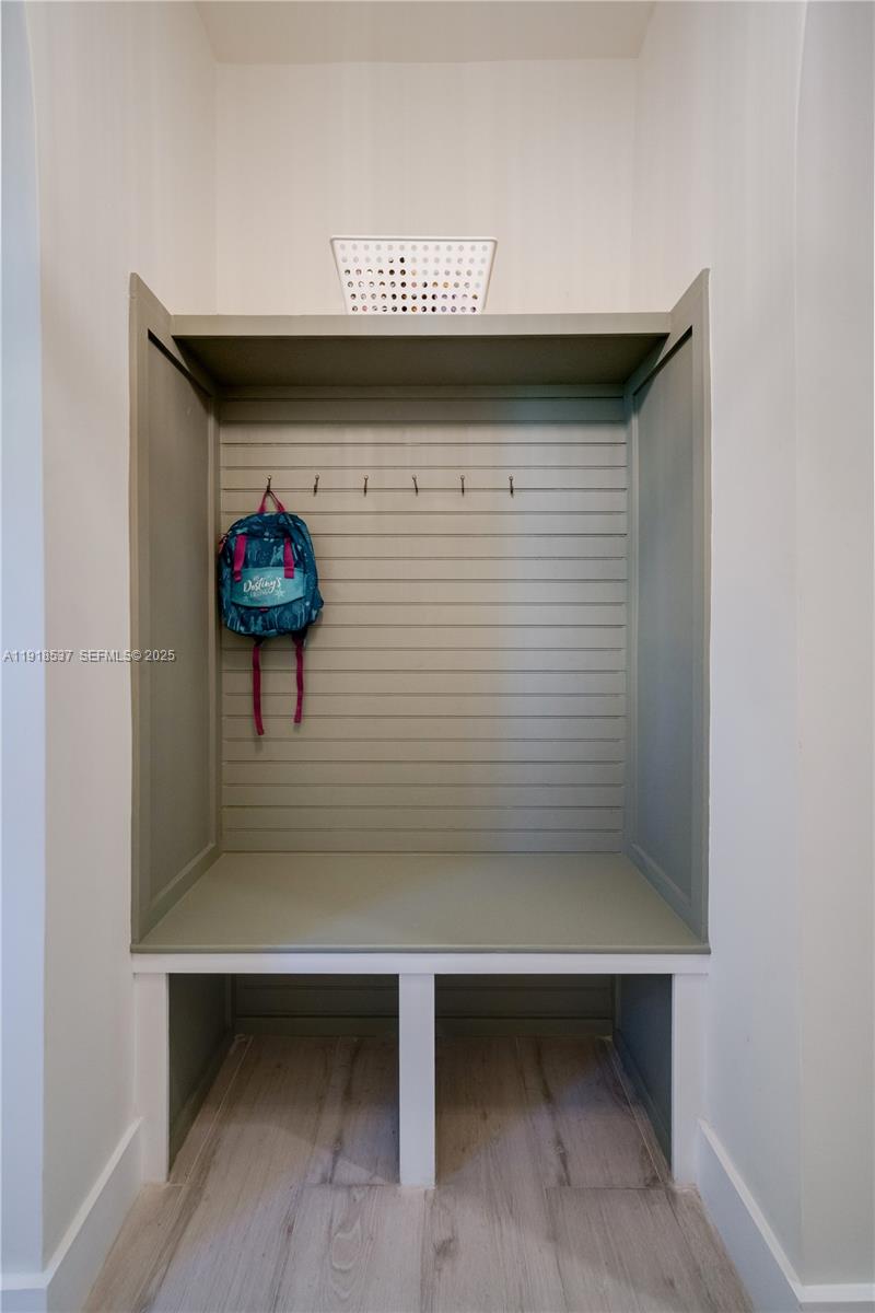 18326 SW 83rd Pl Palmetto Bay, FL 33157