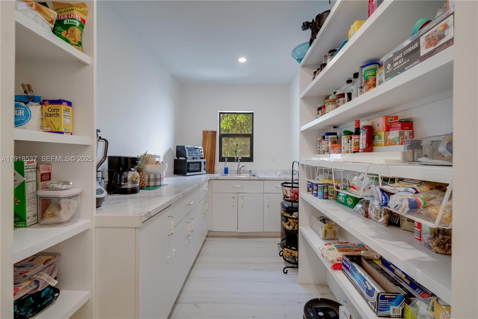 18326 SW 83rd Pl Palmetto Bay, FL 33157