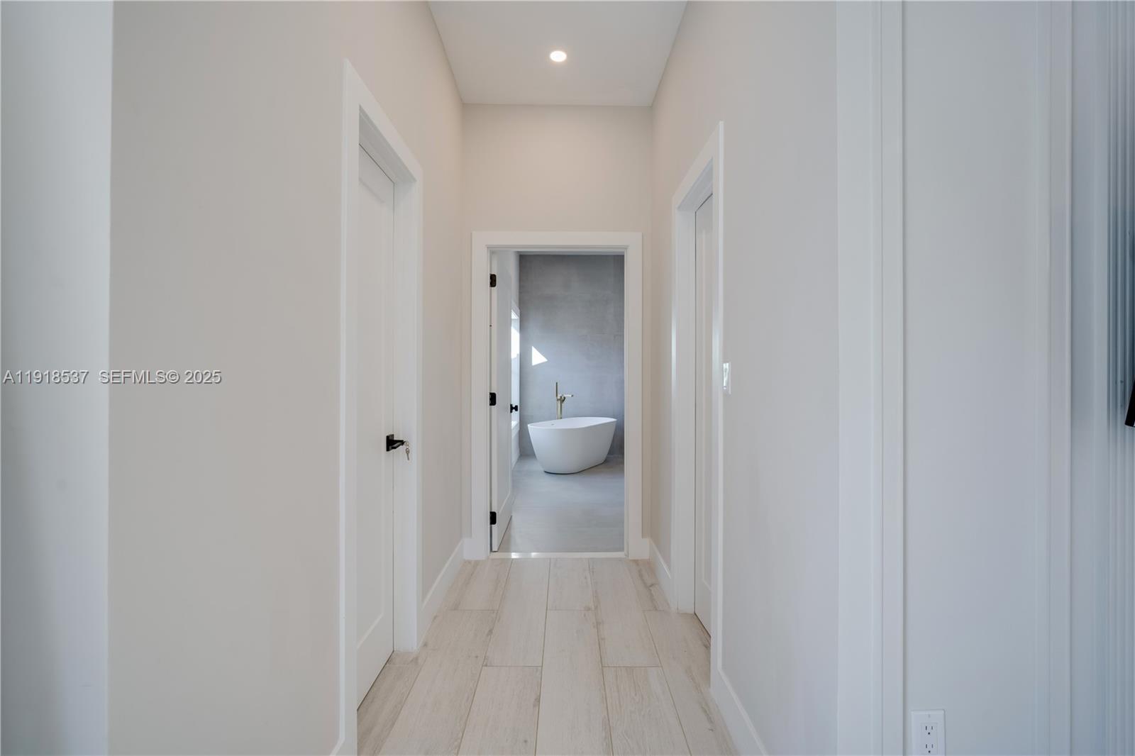 18326 SW 83rd Pl Palmetto Bay, FL 33157