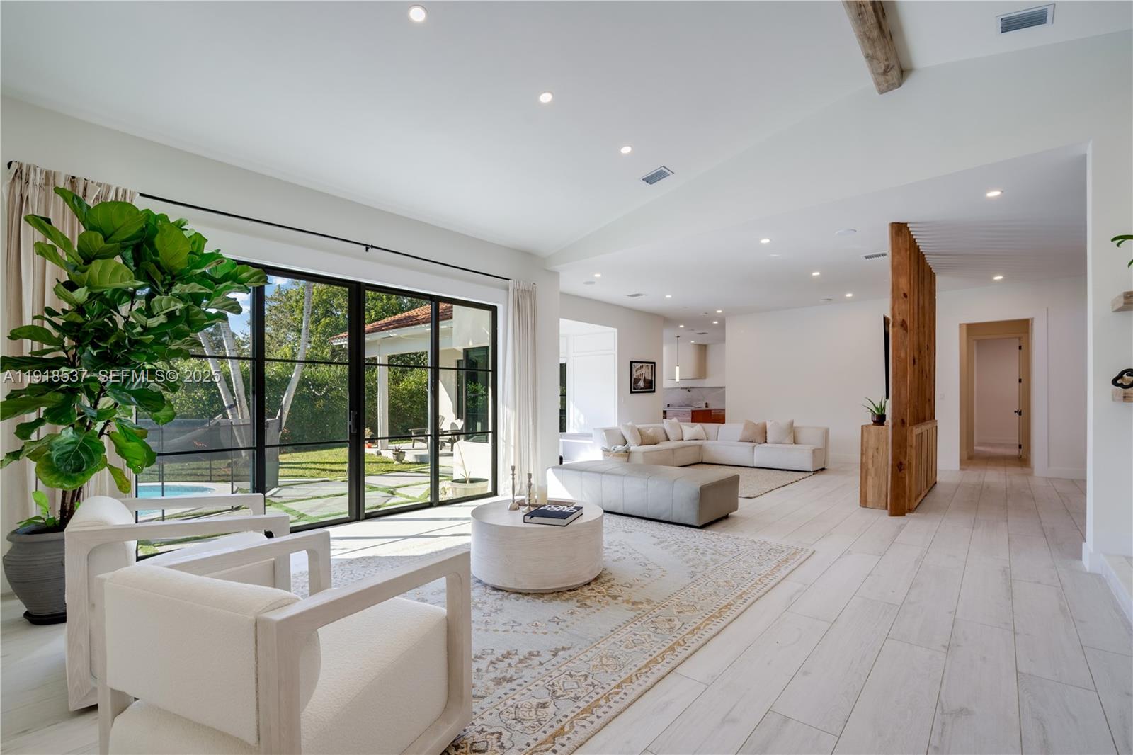 18326 SW 83rd Pl Palmetto Bay, FL 33157