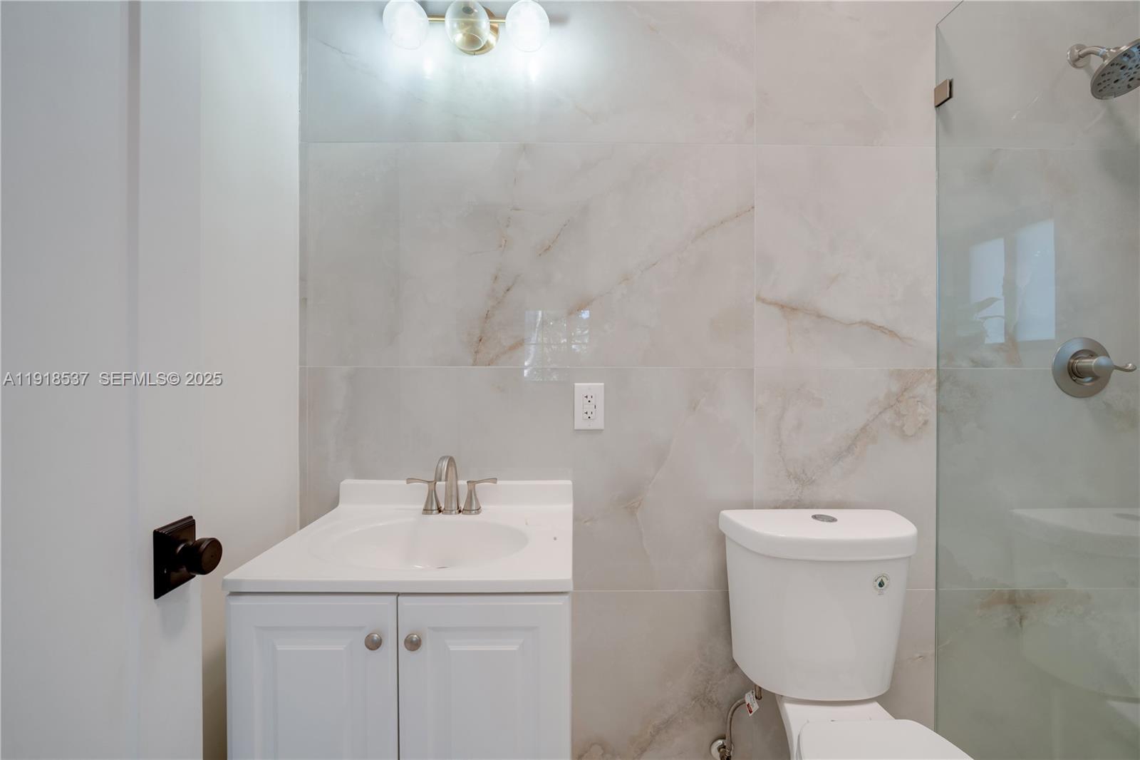 18326 SW 83rd Pl Palmetto Bay, FL 33157