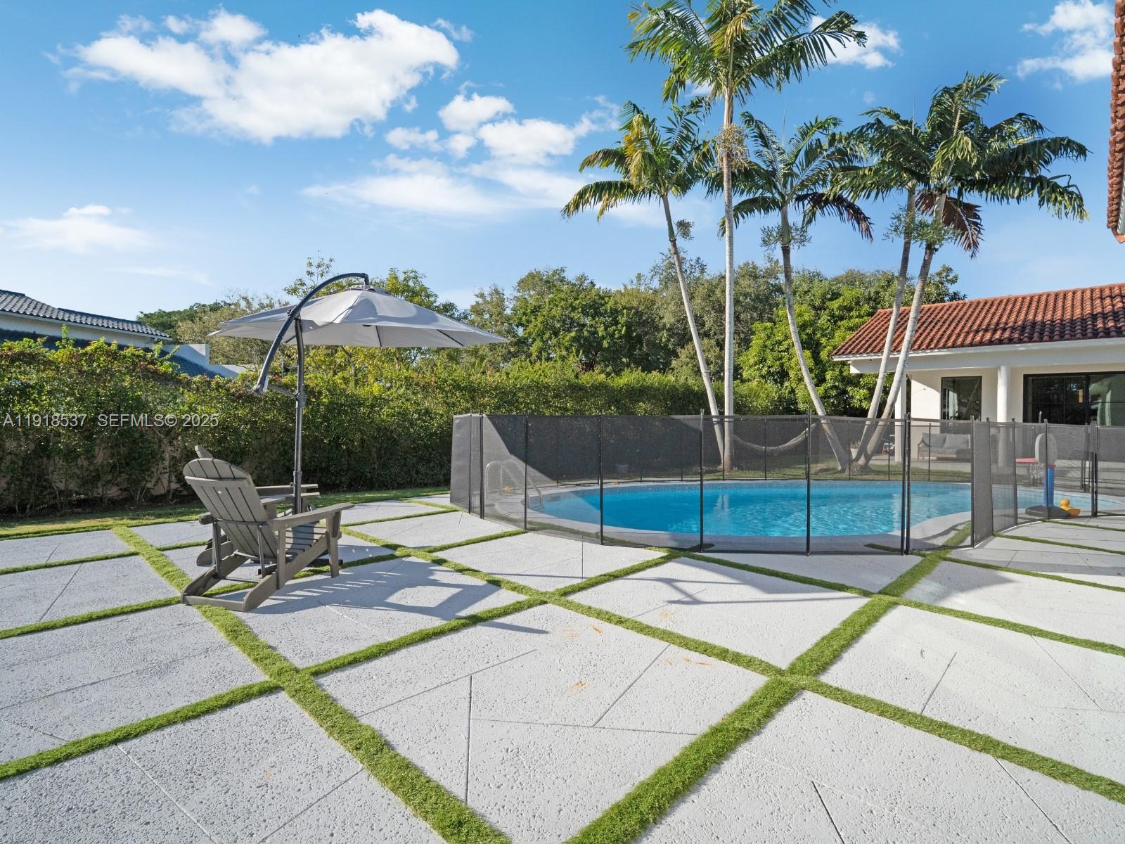 18326 SW 83rd Pl Palmetto Bay, FL 33157