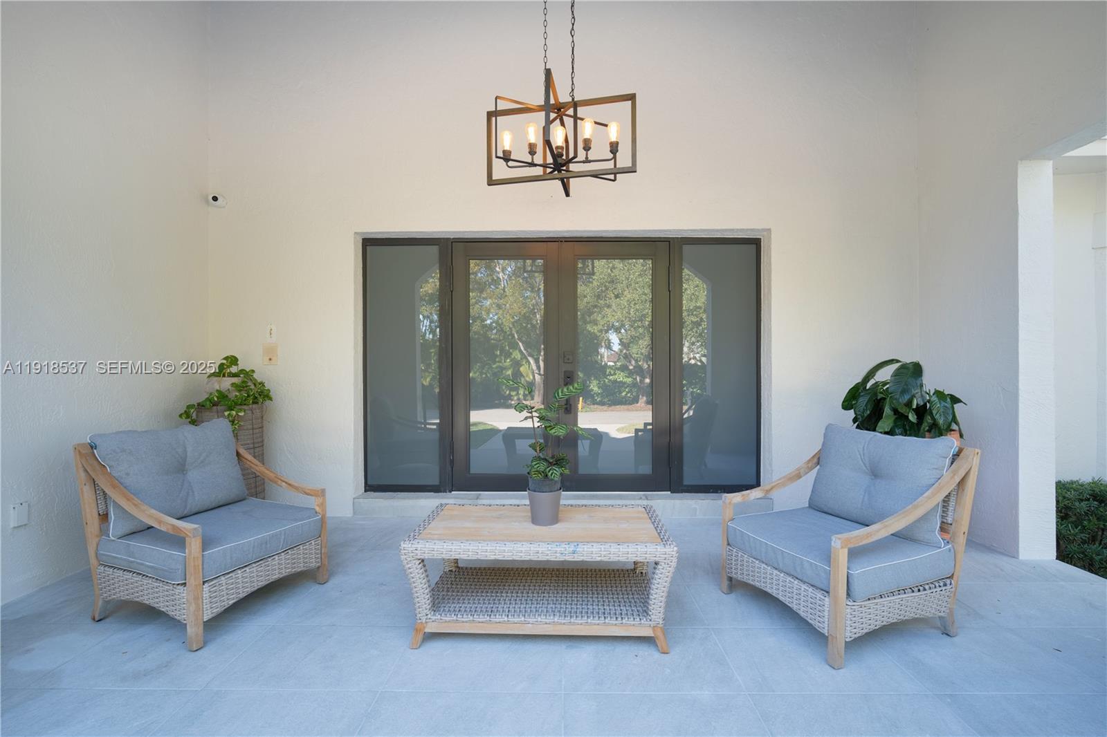 18326 SW 83rd Pl Palmetto Bay, FL 33157