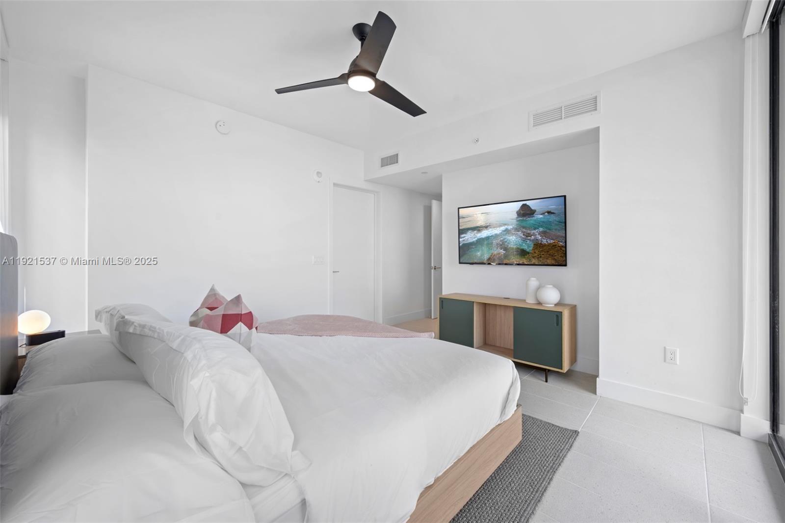 601 NE 1st Ave #3316 Miami, FL 33132