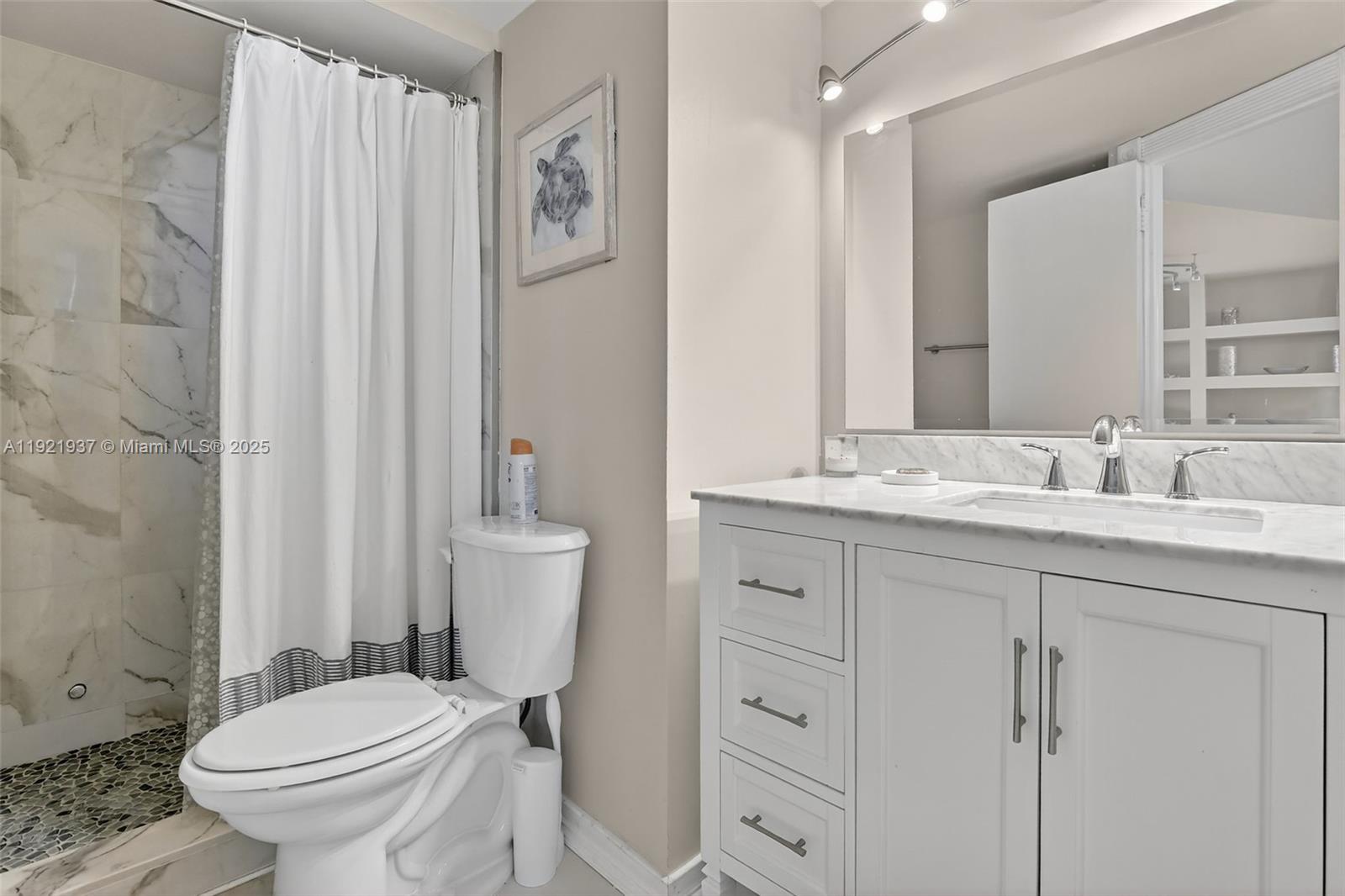 3703 NE 166th St #904 North Miami Beach, FL 33160