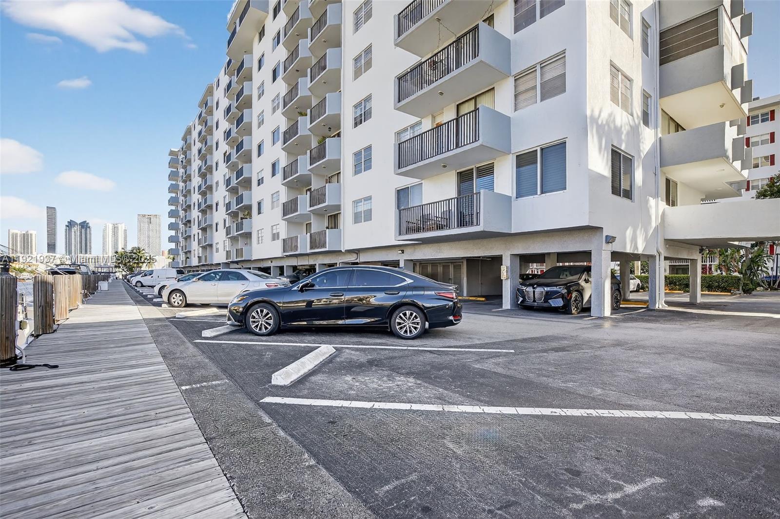 3703 NE 166th St #904 North Miami Beach, FL 33160