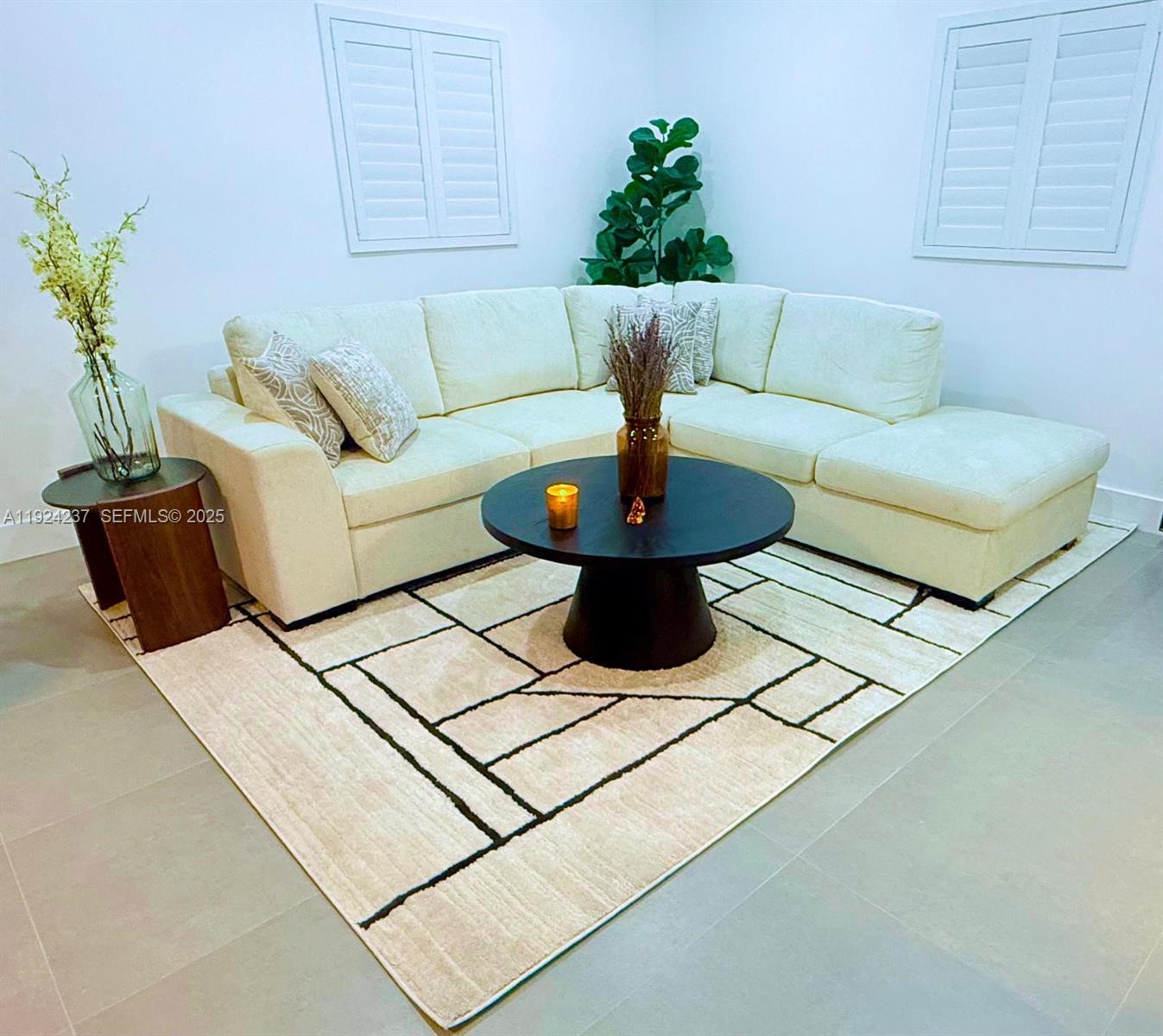 4701 NE 3rd Ave Oakland Park, FL 33334