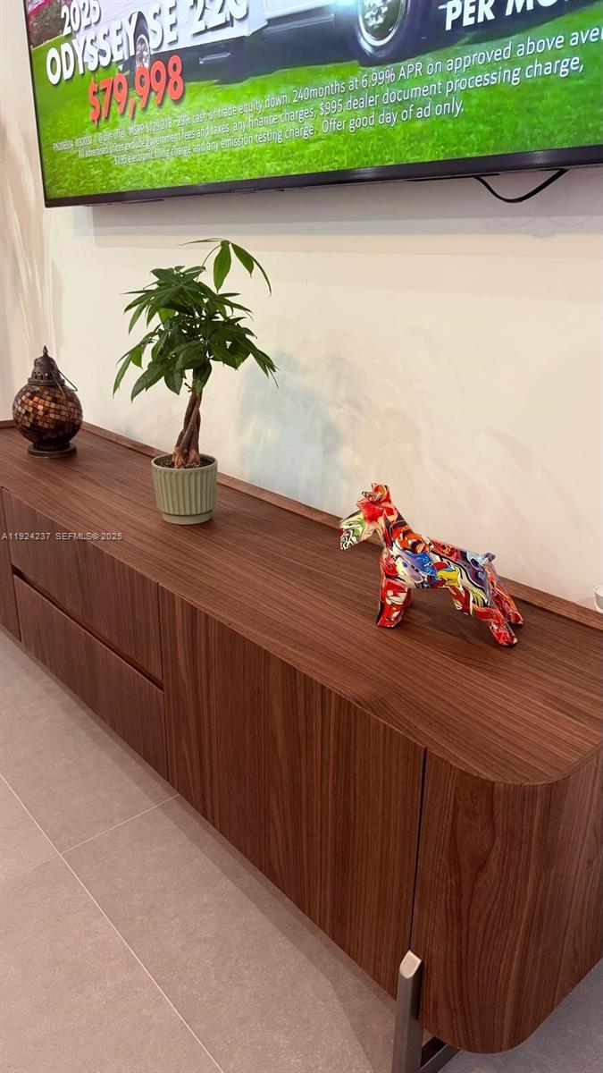 4701 NE 3rd Ave Oakland Park, FL 33334