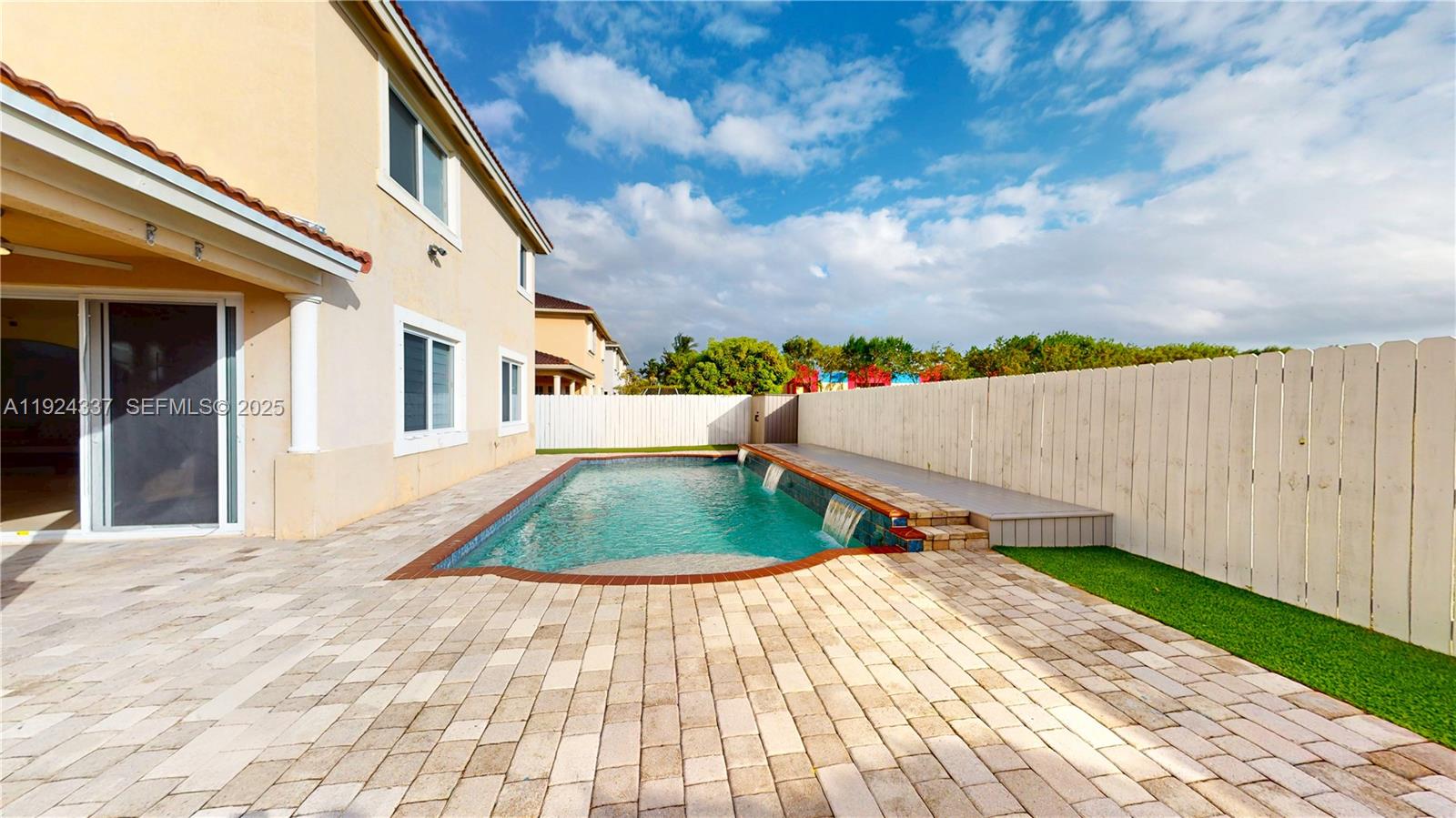 12358 SW 125th Ter Miami, FL 33186