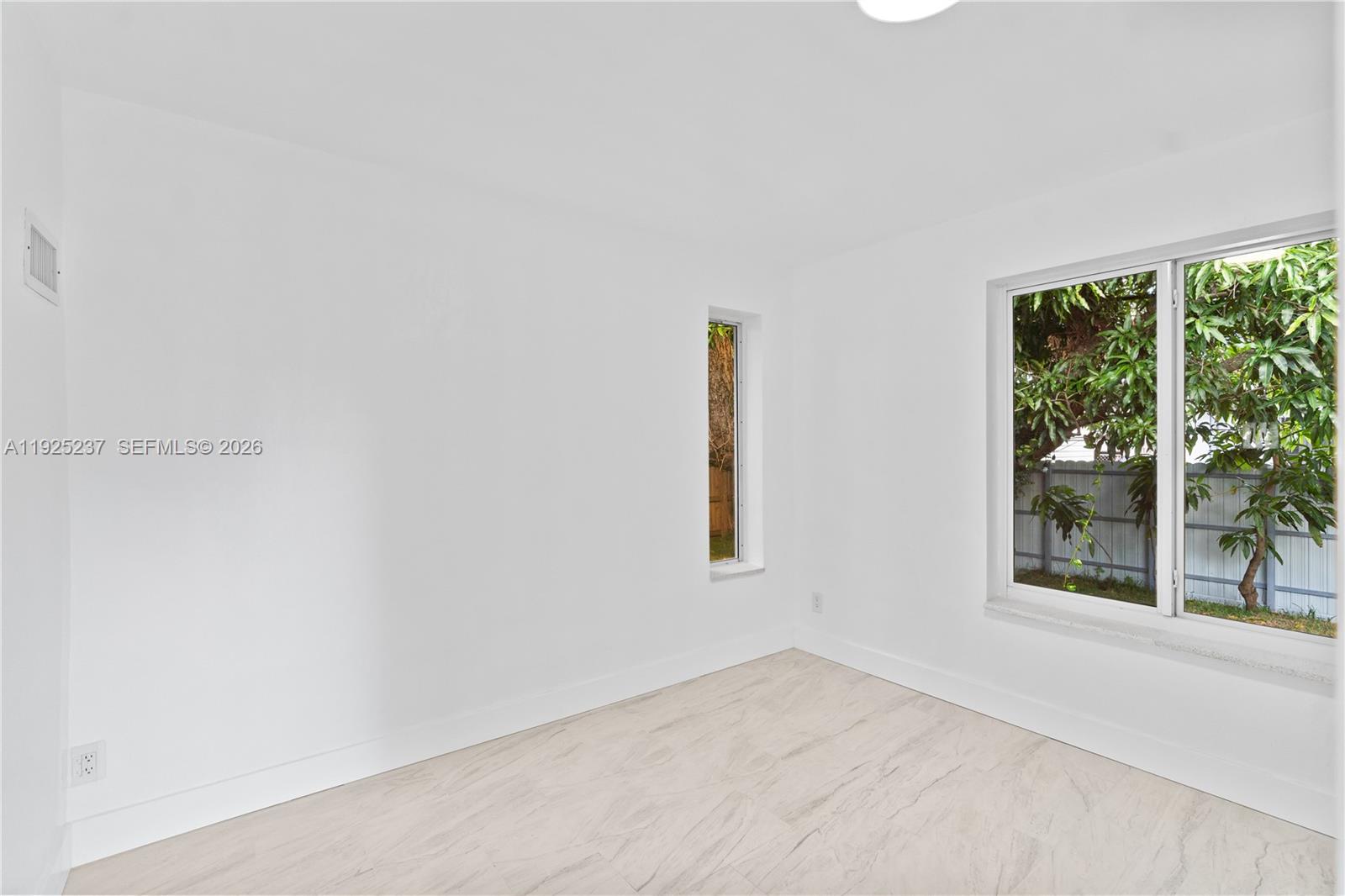 230 SW 29th Ave Fort Lauderdale, FL 33312