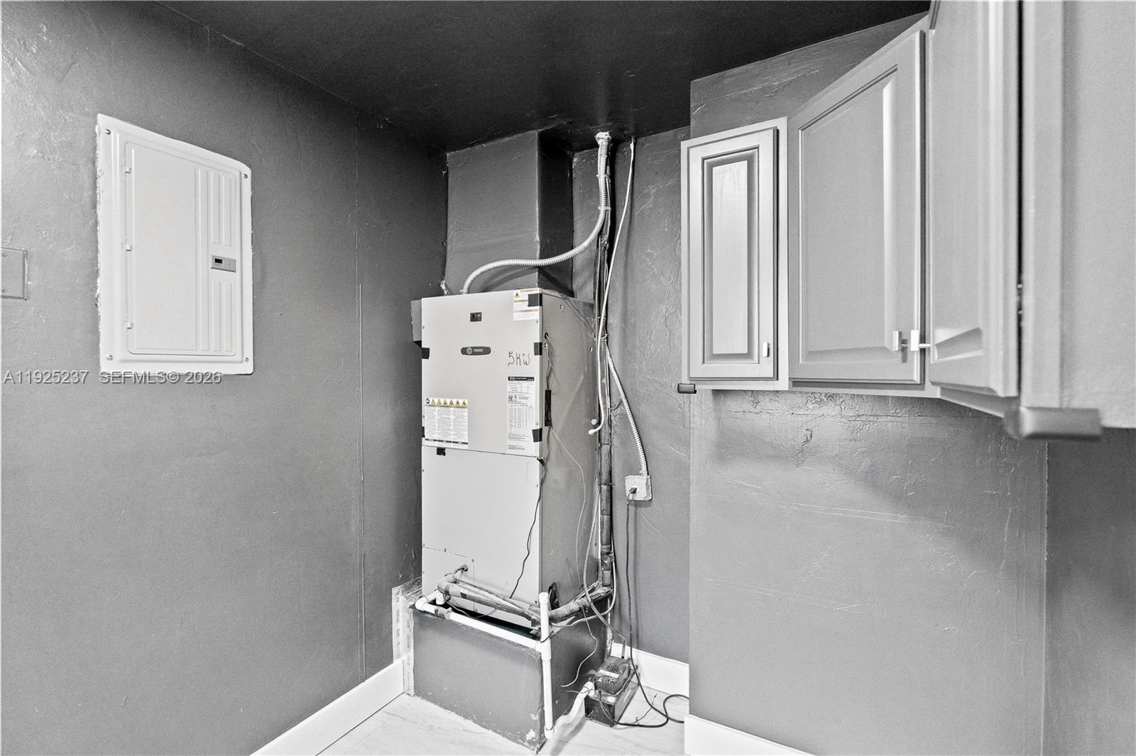 230 SW 29th Ave Fort Lauderdale, FL 33312