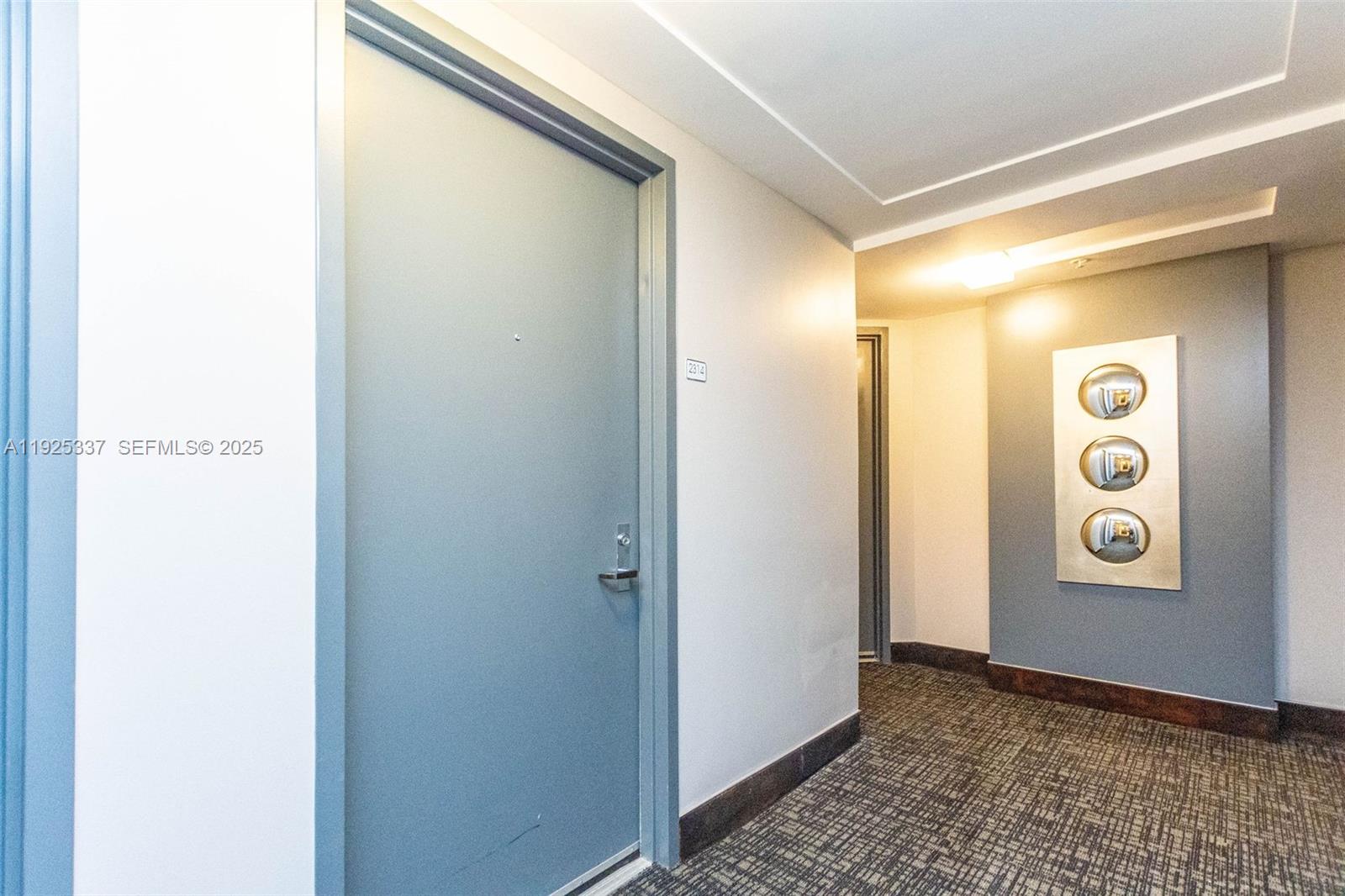 image Brickell on the River South36