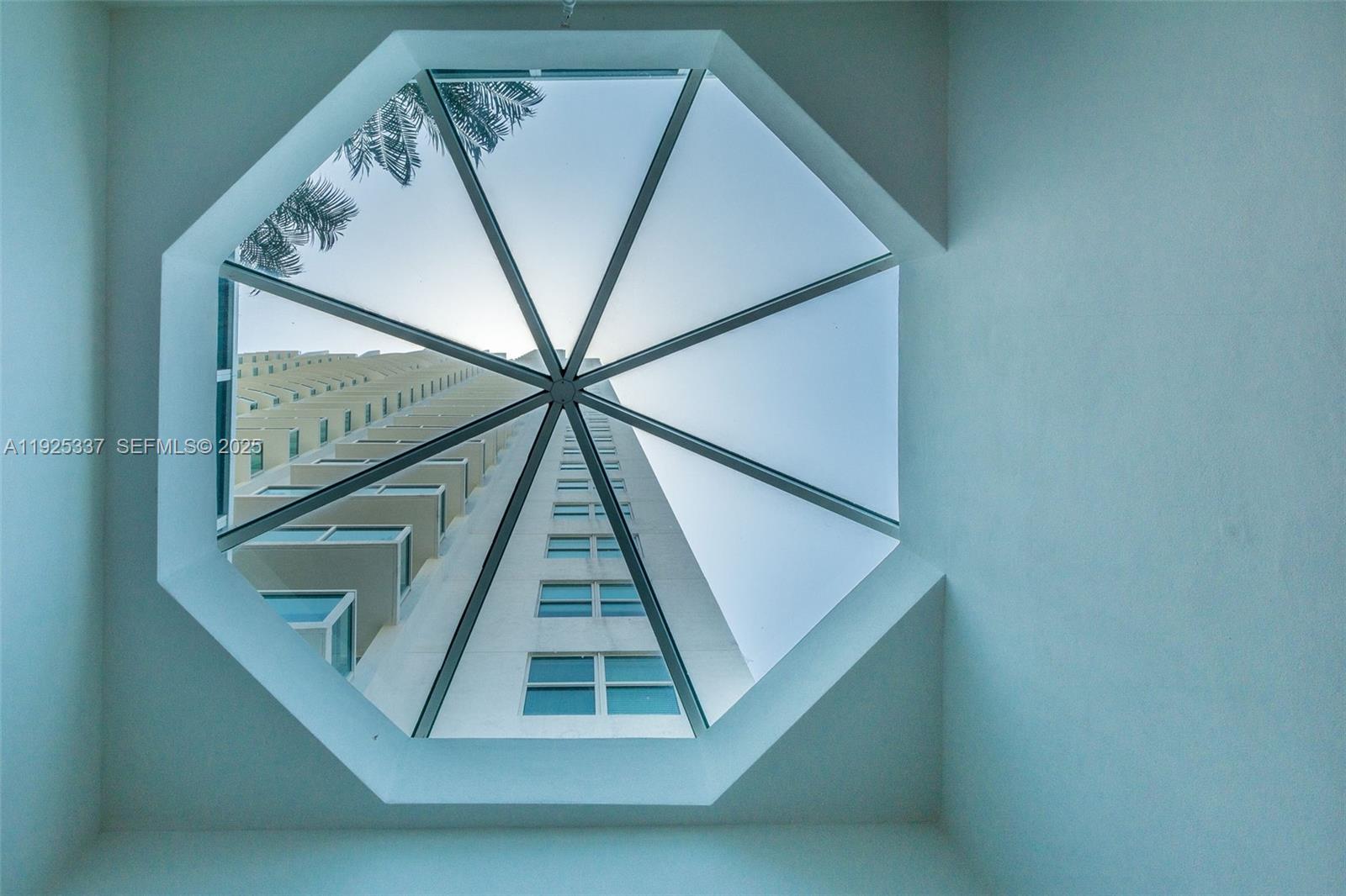 image Brickell on the River South42