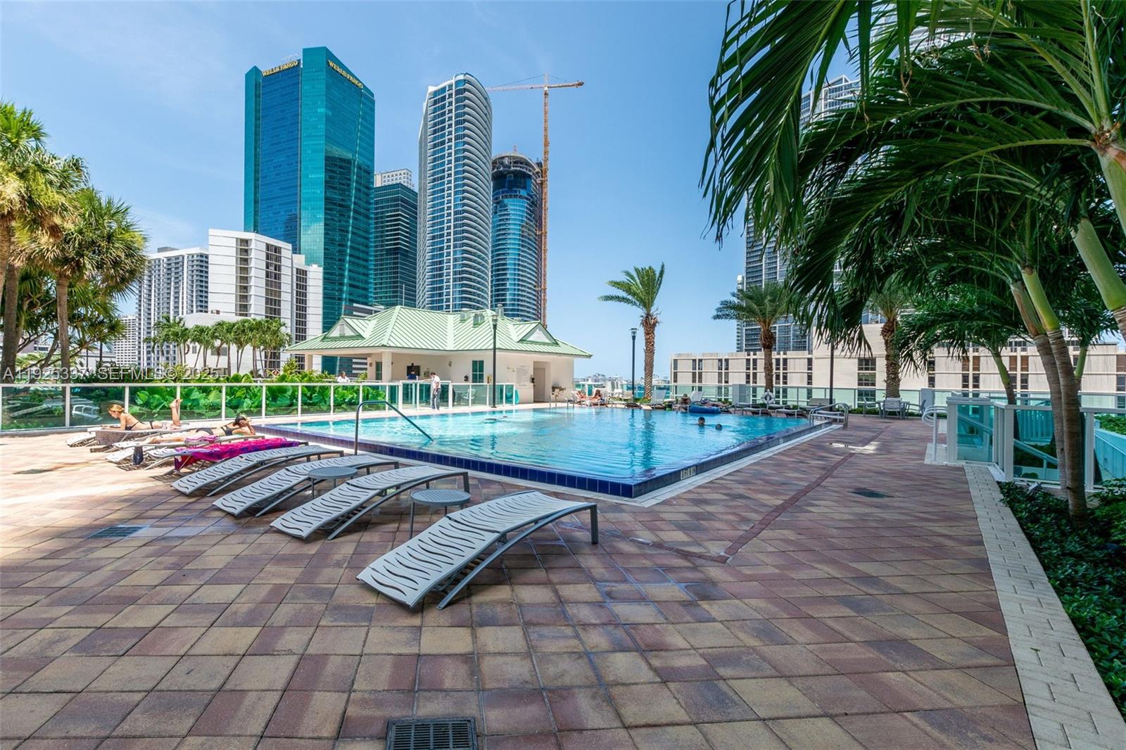 image Brickell on the River South53