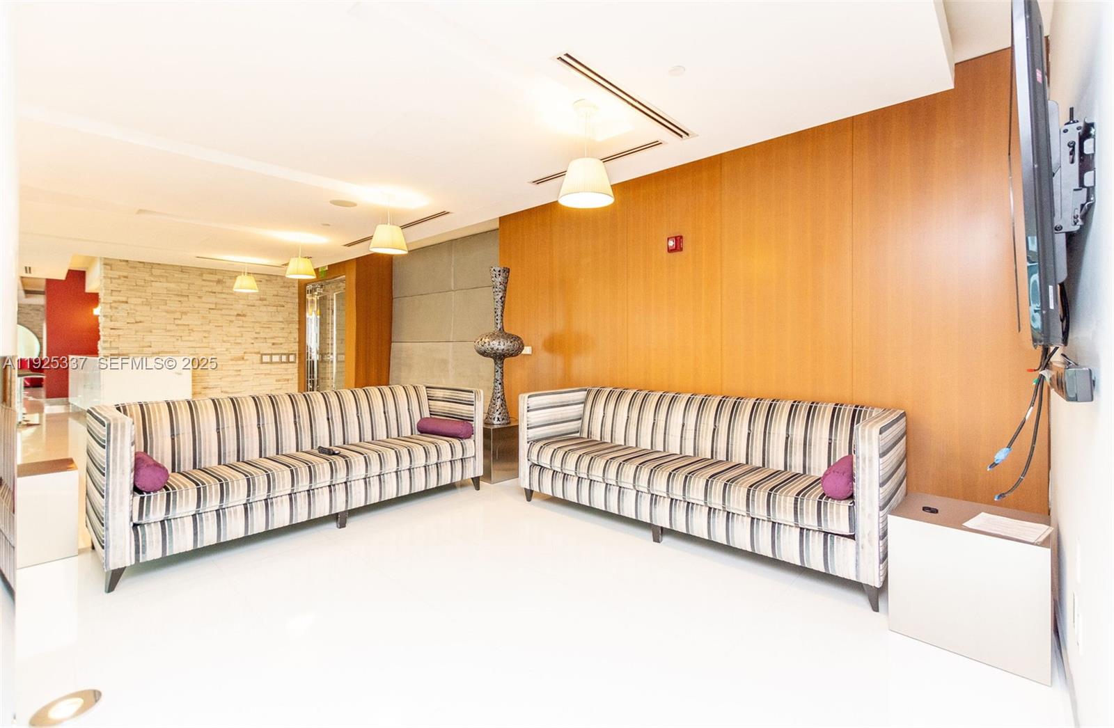 image Brickell on the River South62