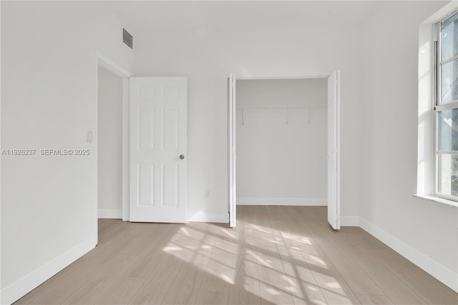 963 SW 6th St #2 Miami, FL 33130