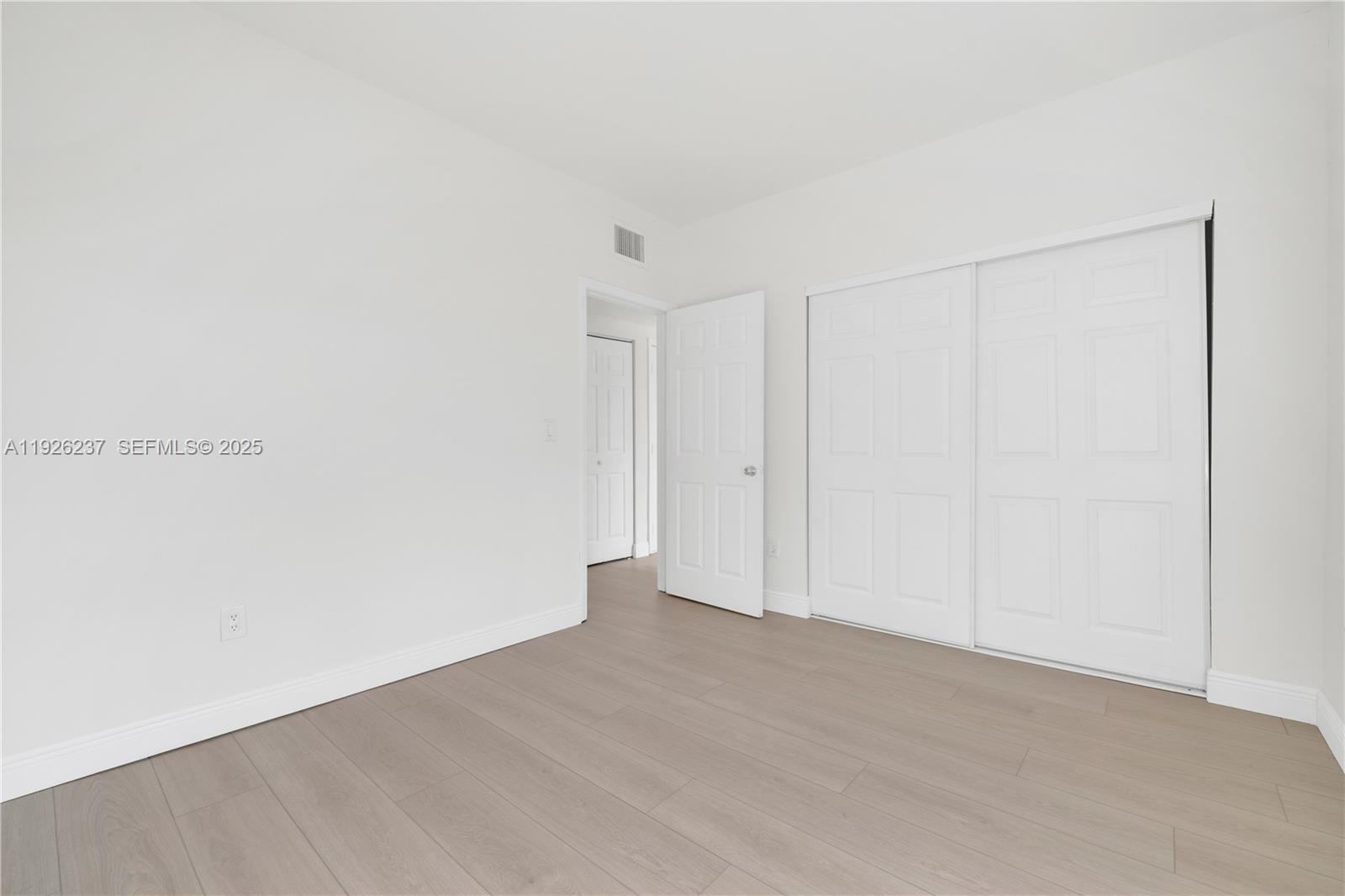 963 SW 6th St #2 Miami, FL 33130