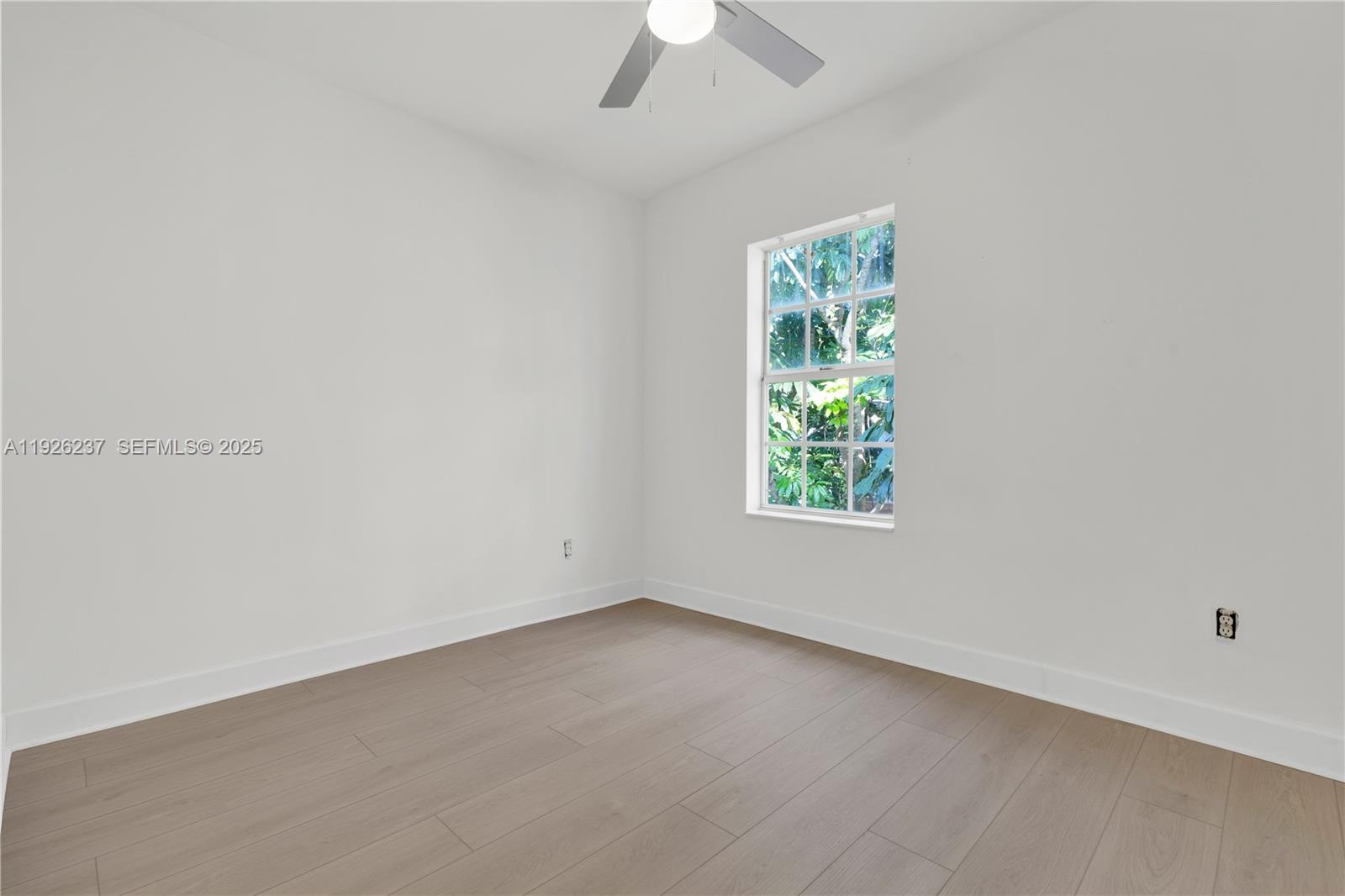 963 SW 6th St #2 Miami, FL 33130