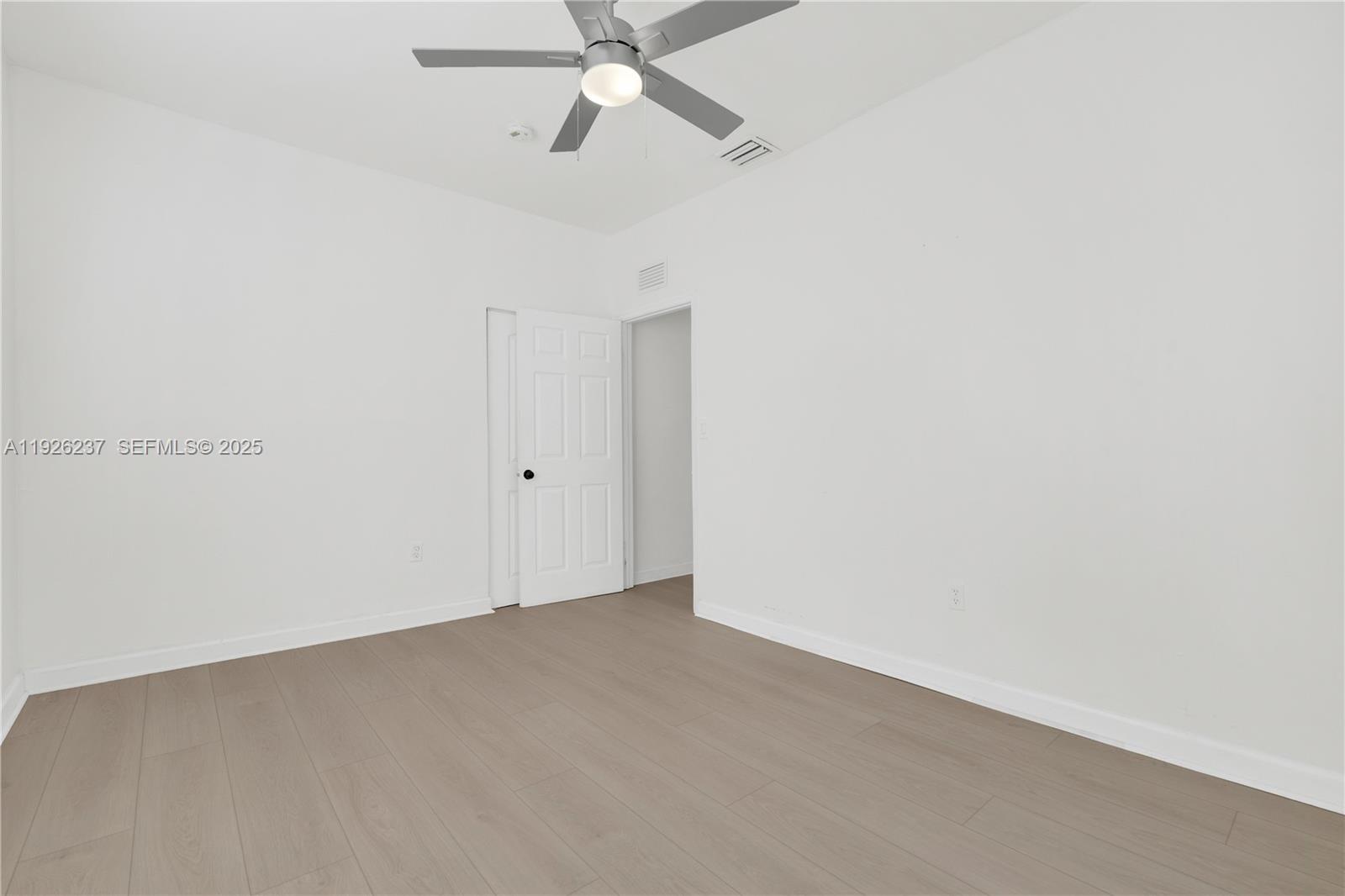 963 SW 6th St #2 Miami, FL 33130