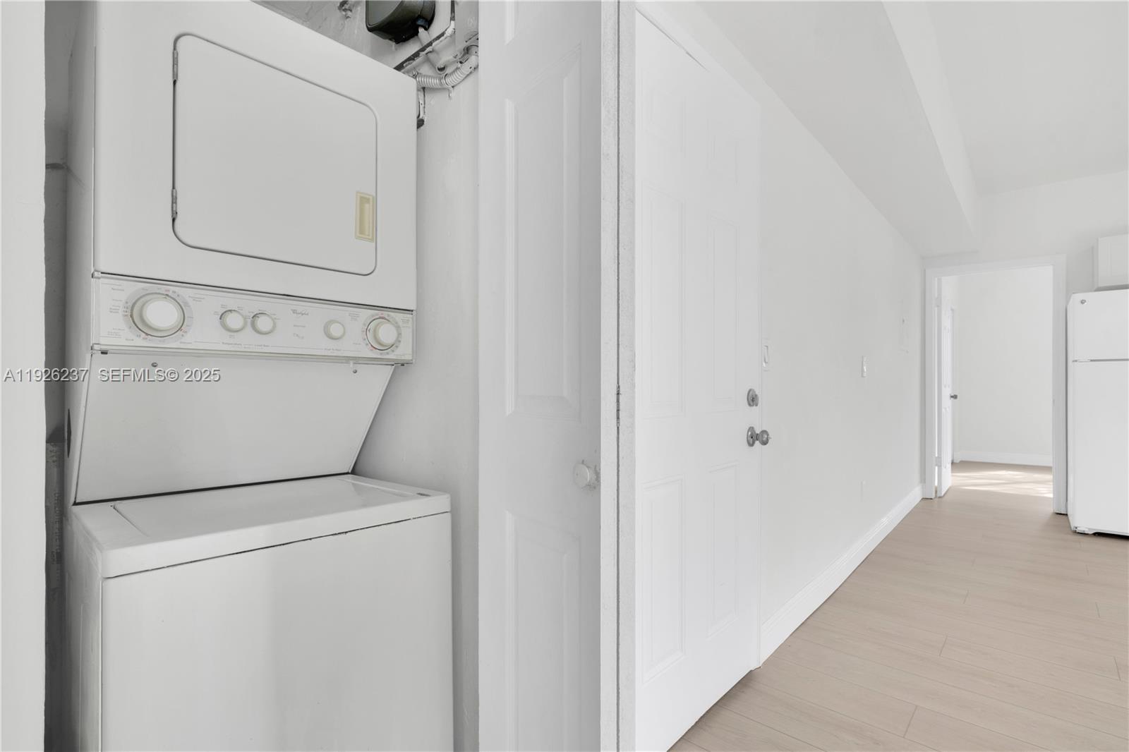 963 SW 6th St #2 Miami, FL 33130