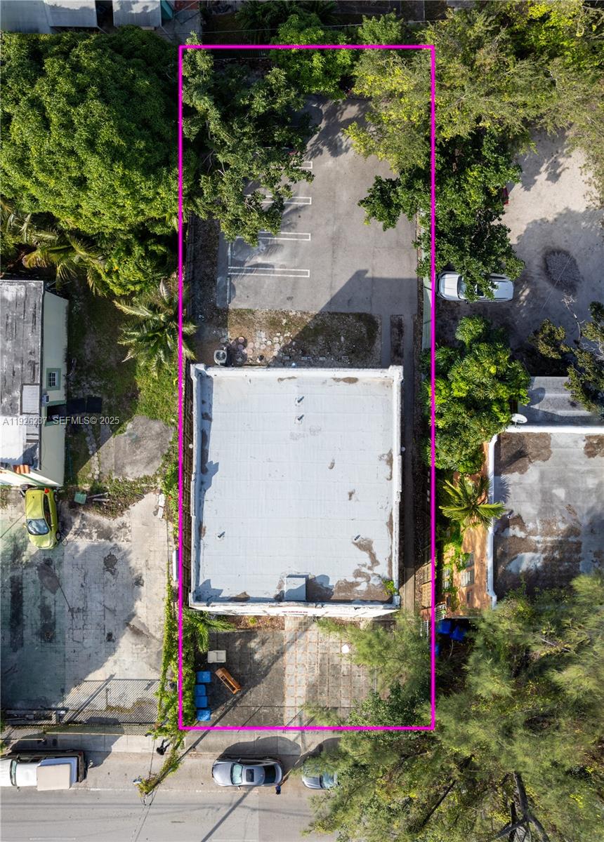 963 SW 6th St #2 Miami, FL 33130