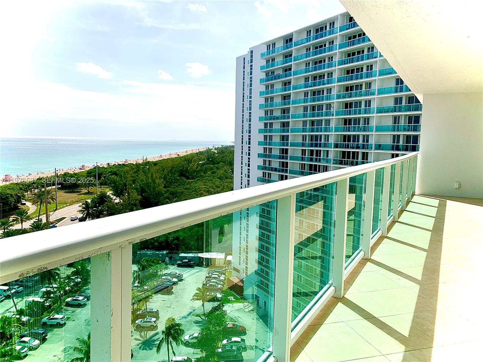 image Arlen House East13