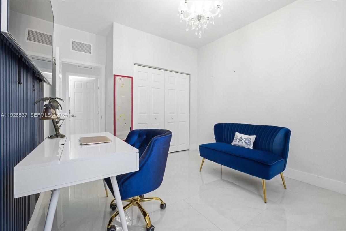 3522 W 86th Ter Hialeah, FL 33018