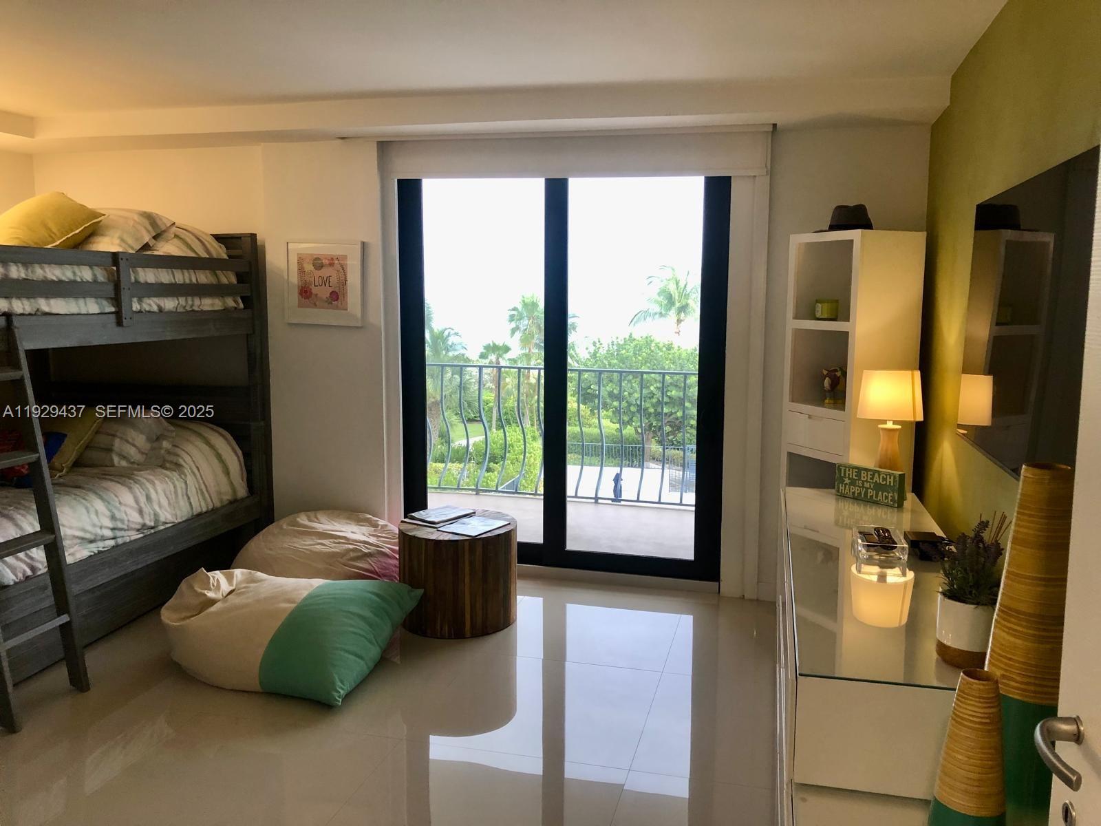 image Champlain Towers North11