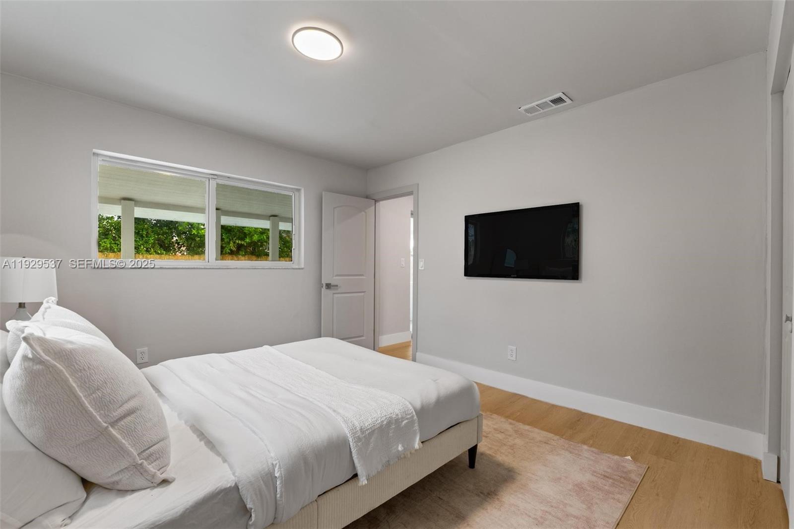 1431 NE 117th St Miami, FL 33161