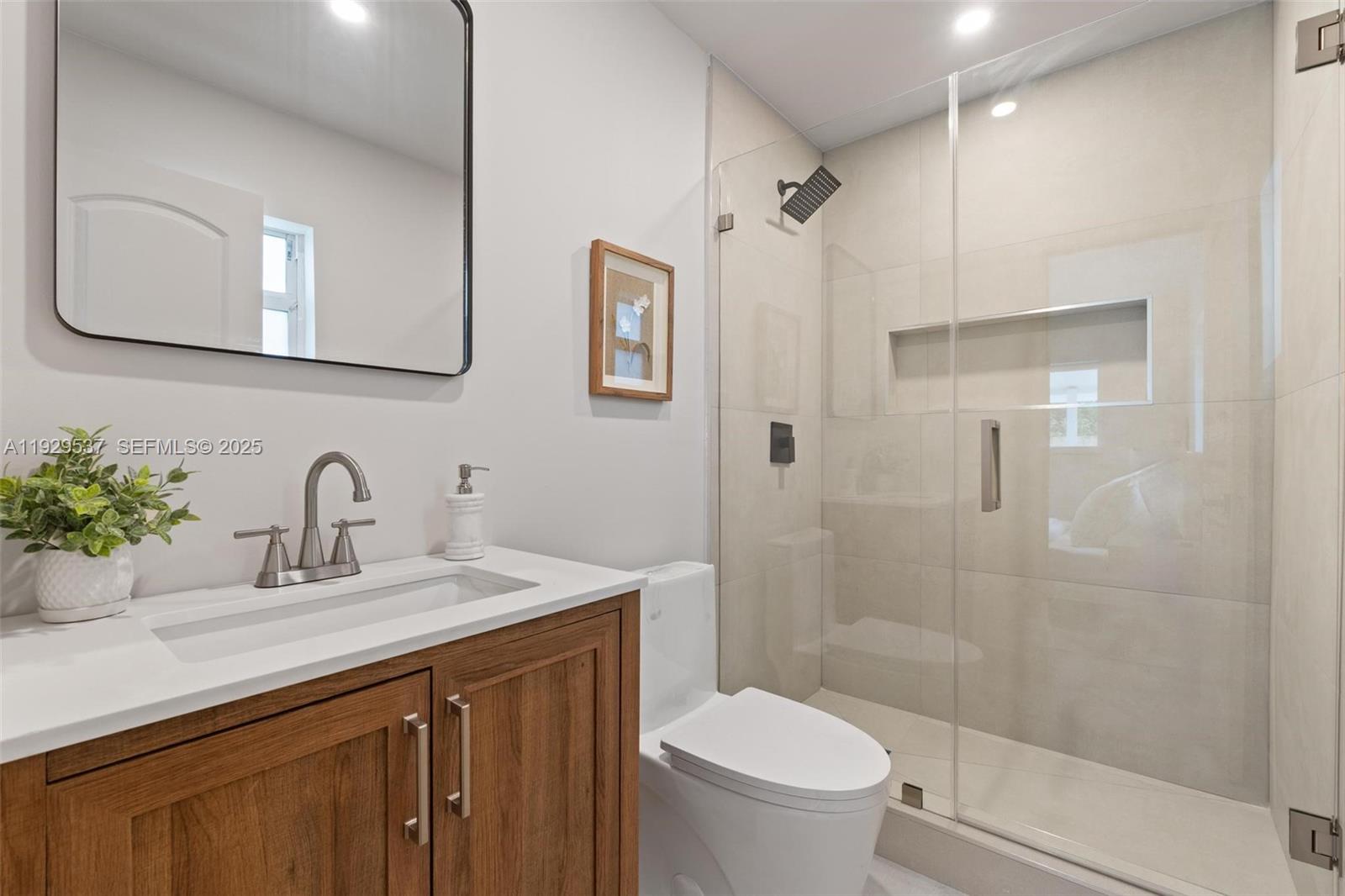 1431 NE 117th St Miami, FL 33161