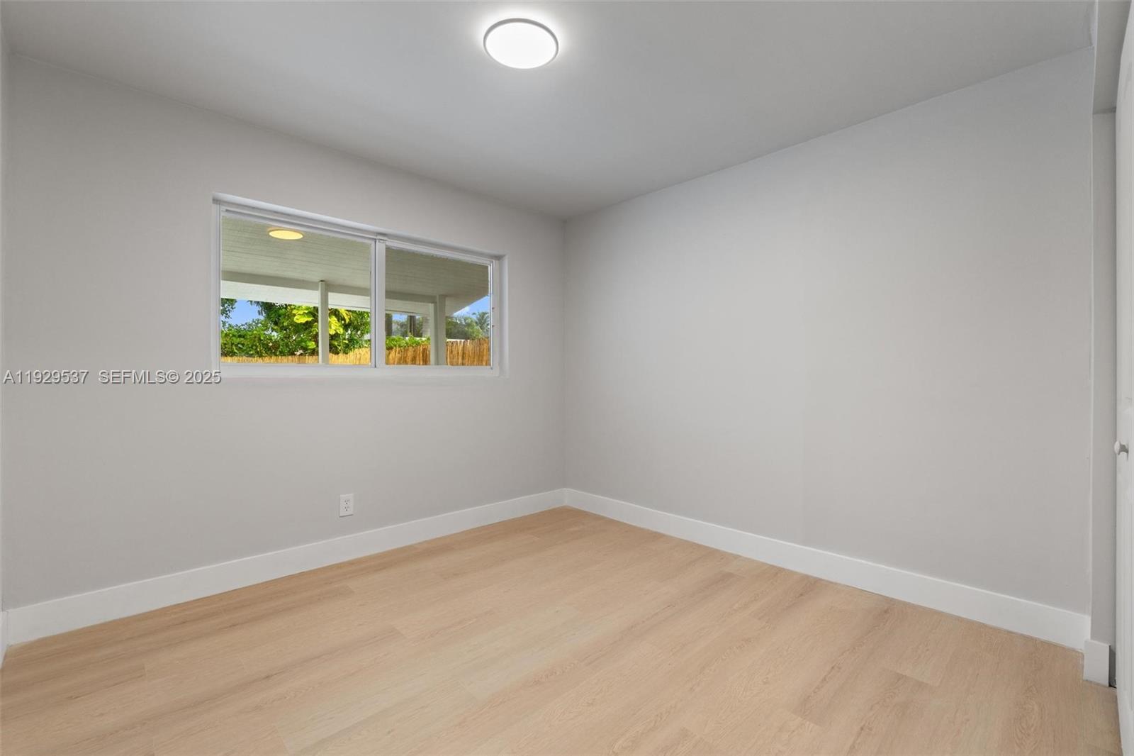 1431 NE 117th St Miami, FL 33161