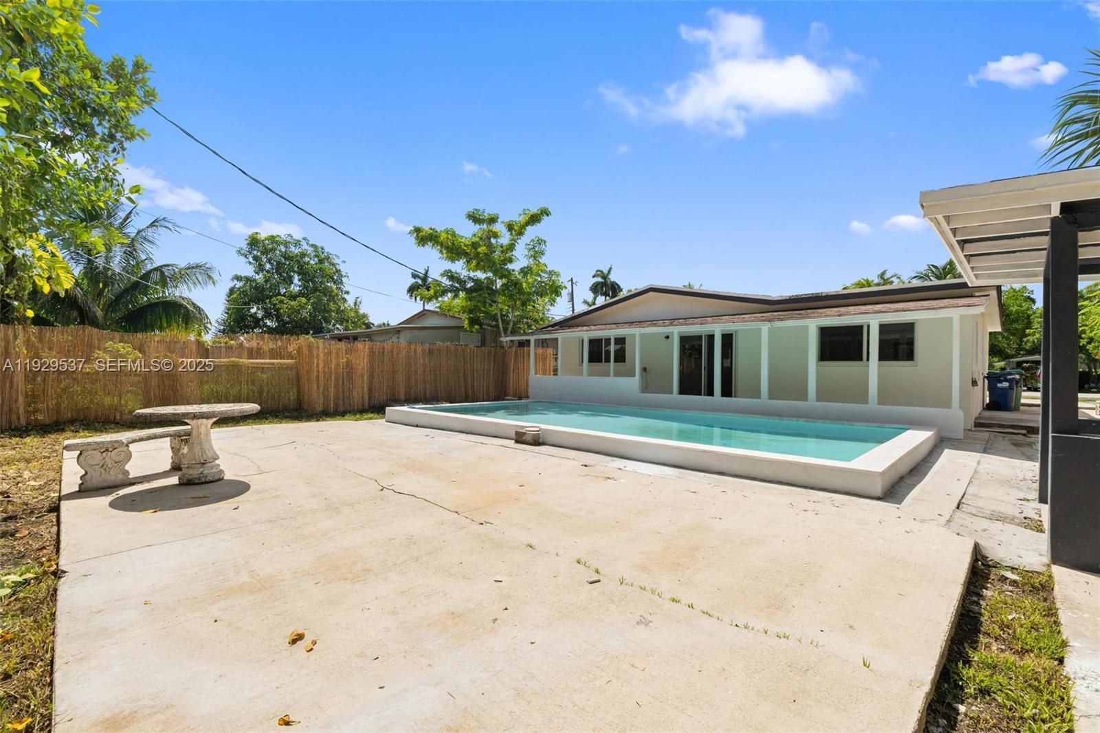 1431 NE 117th St Miami, FL 33161