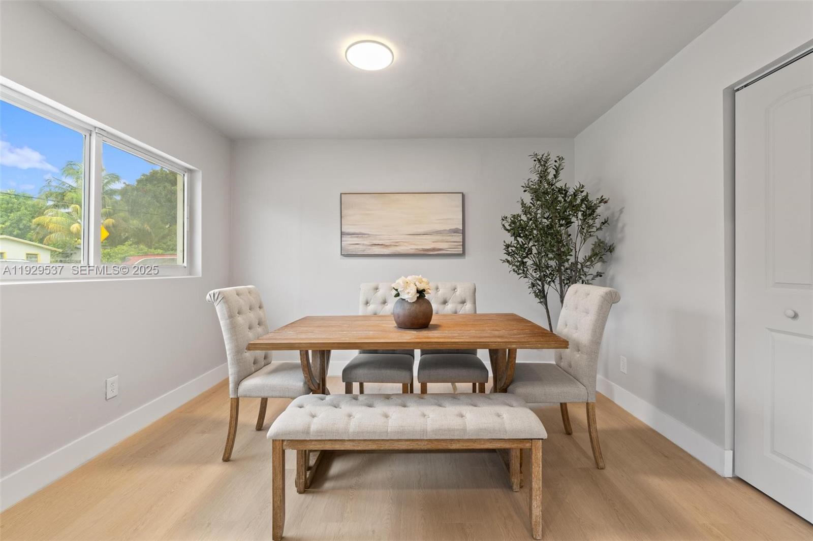 1431 NE 117th St Miami, FL 33161