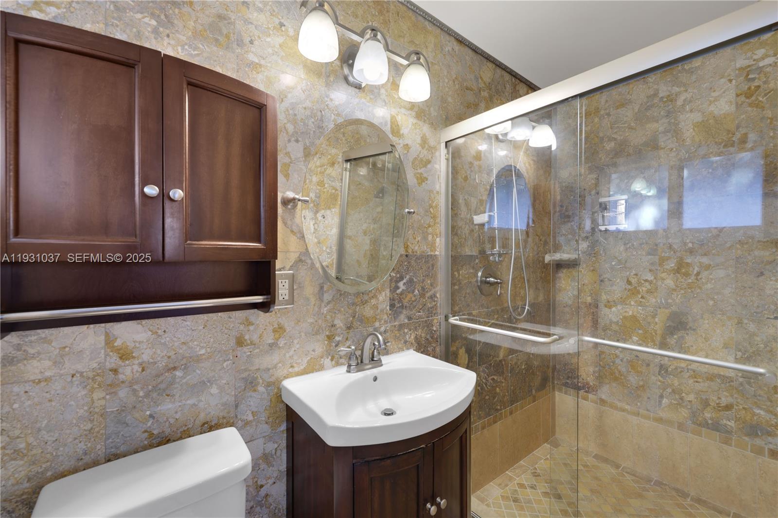 1311 NE 26th Ter Pompano Beach, FL 33062