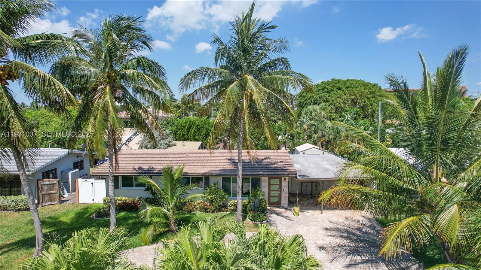 1311 NE 26th Ter Pompano Beach, FL 33062