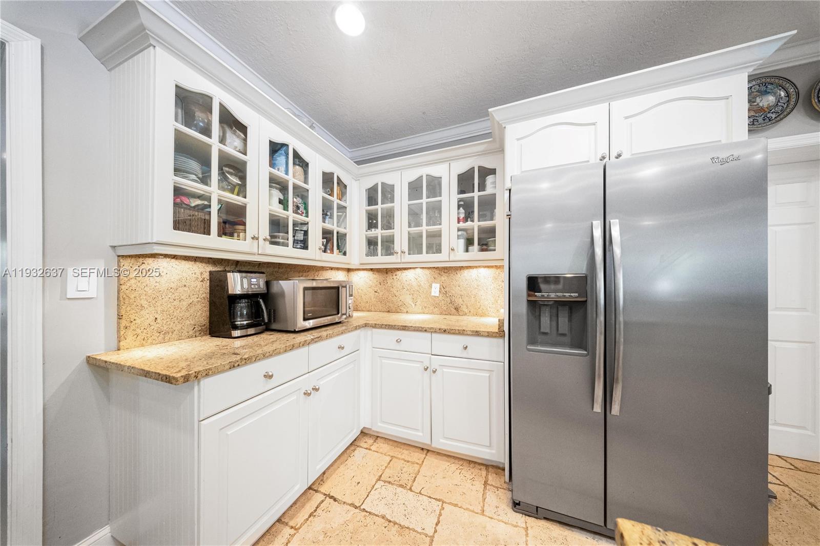 10900 SW 90th Ave Miami, FL 33176