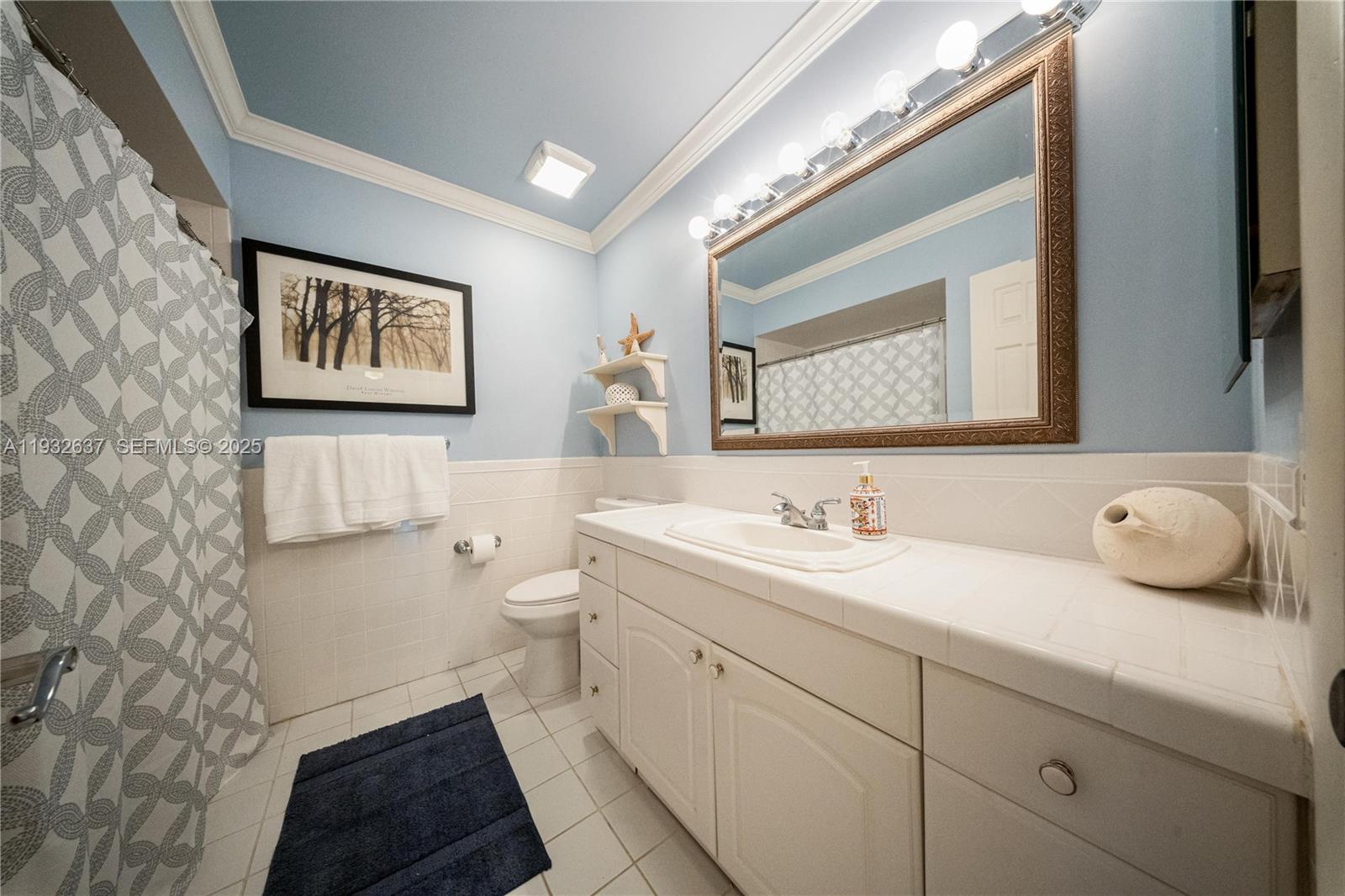 10900 SW 90th Ave Miami, FL 33176